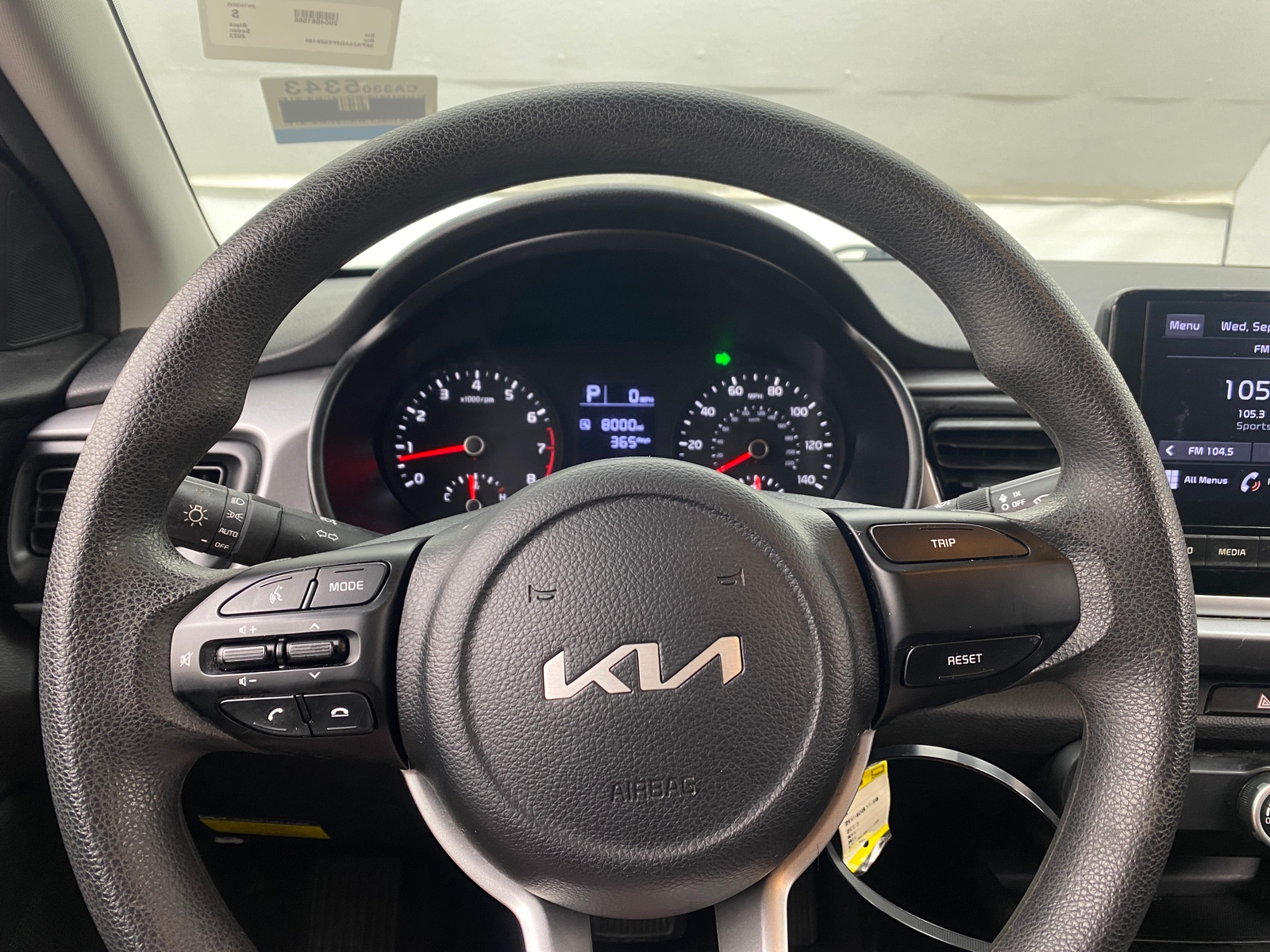Thumbnail: 2023 Kia Rio - 5