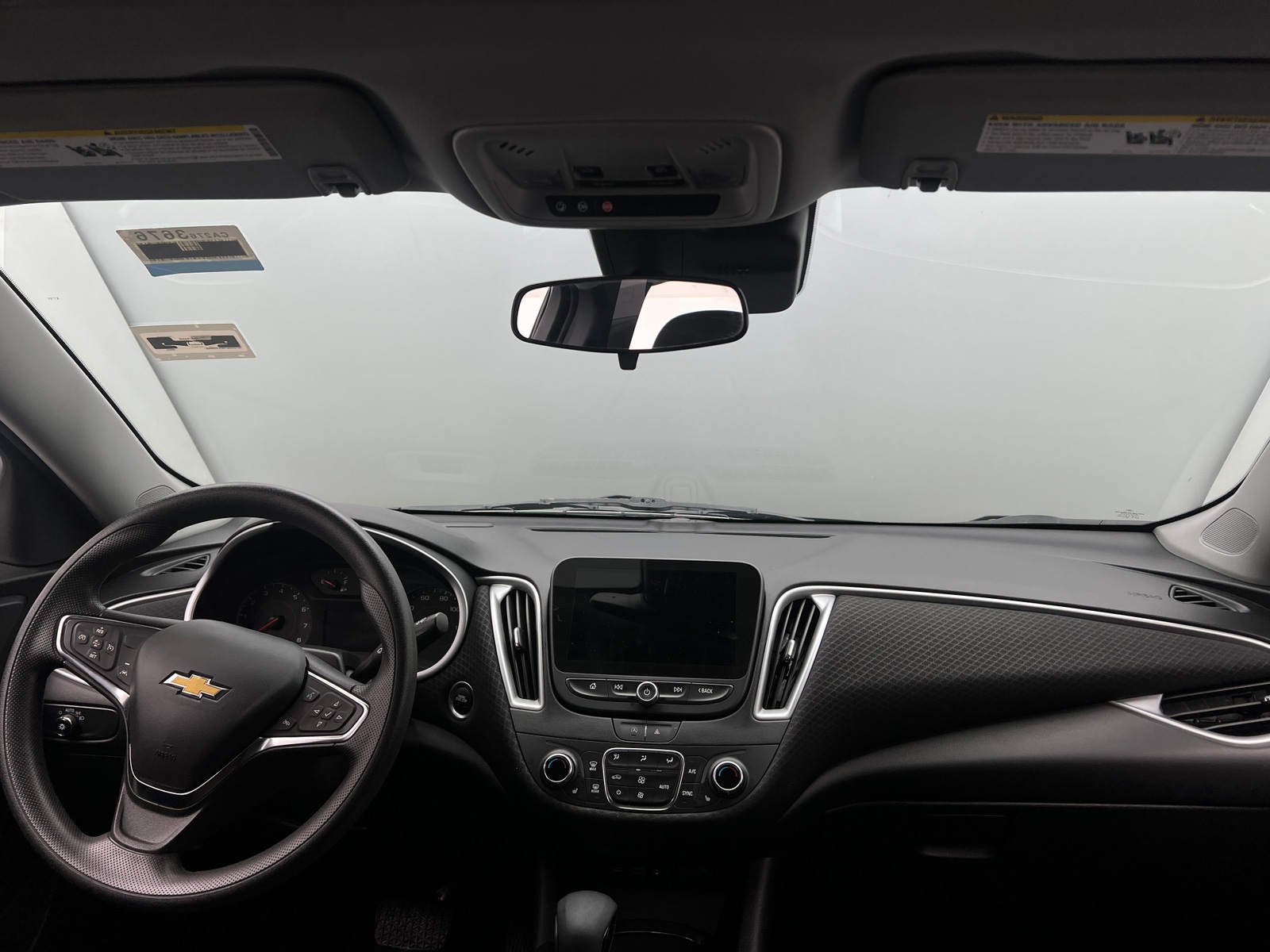 Thumbnail: 2023 Chevrolet Malibu - 3