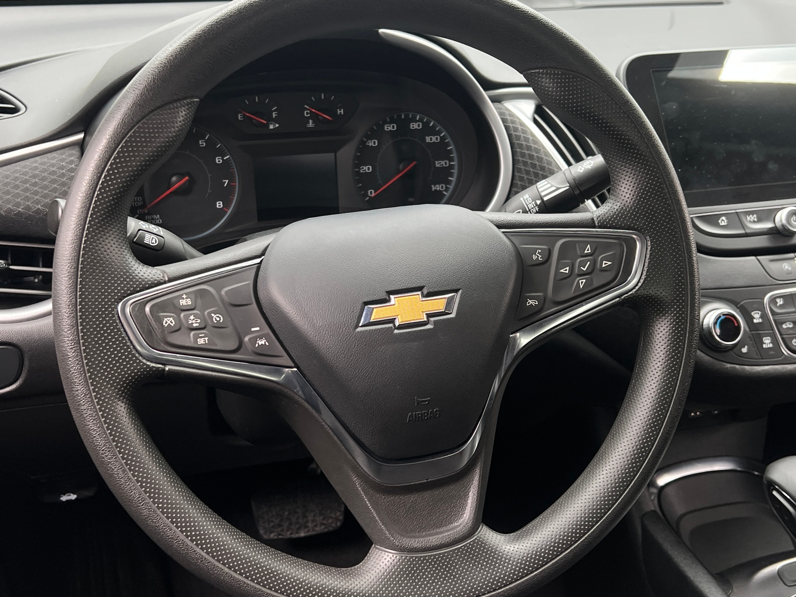 Thumbnail: 2023 Chevrolet Malibu - 5