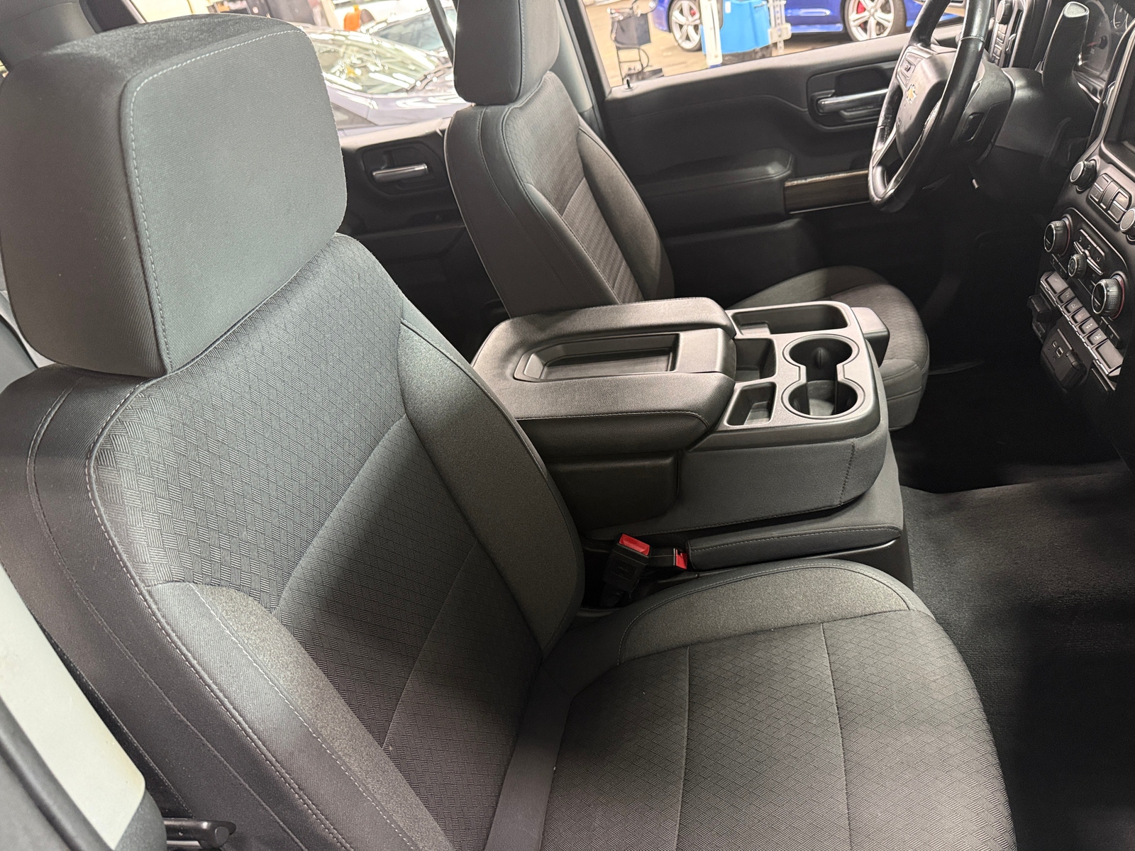 Thumbnail: 2020 Chevrolet Silverado 2500 - 2