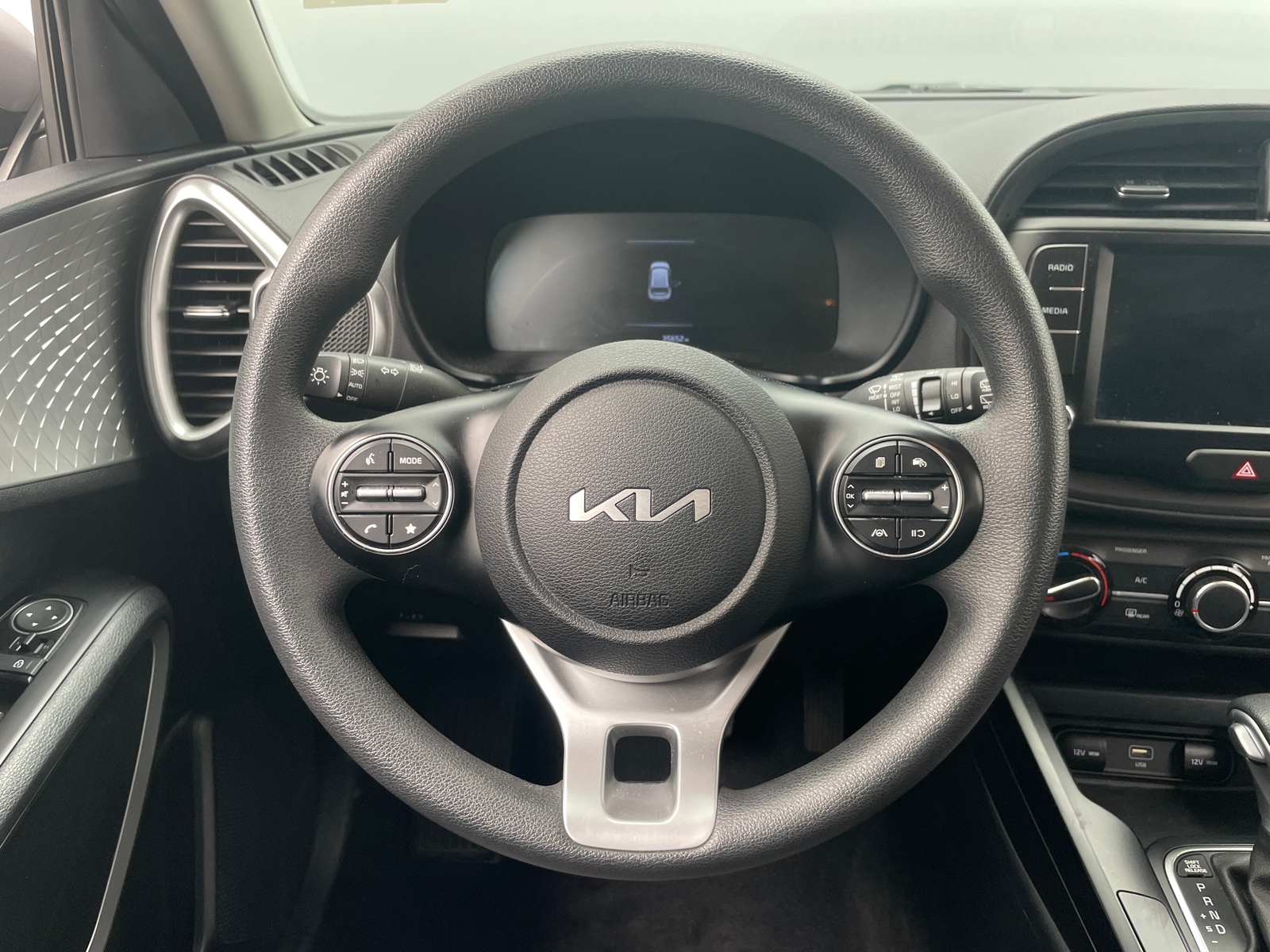 Thumbnail: 2024 Kia Soul - 5