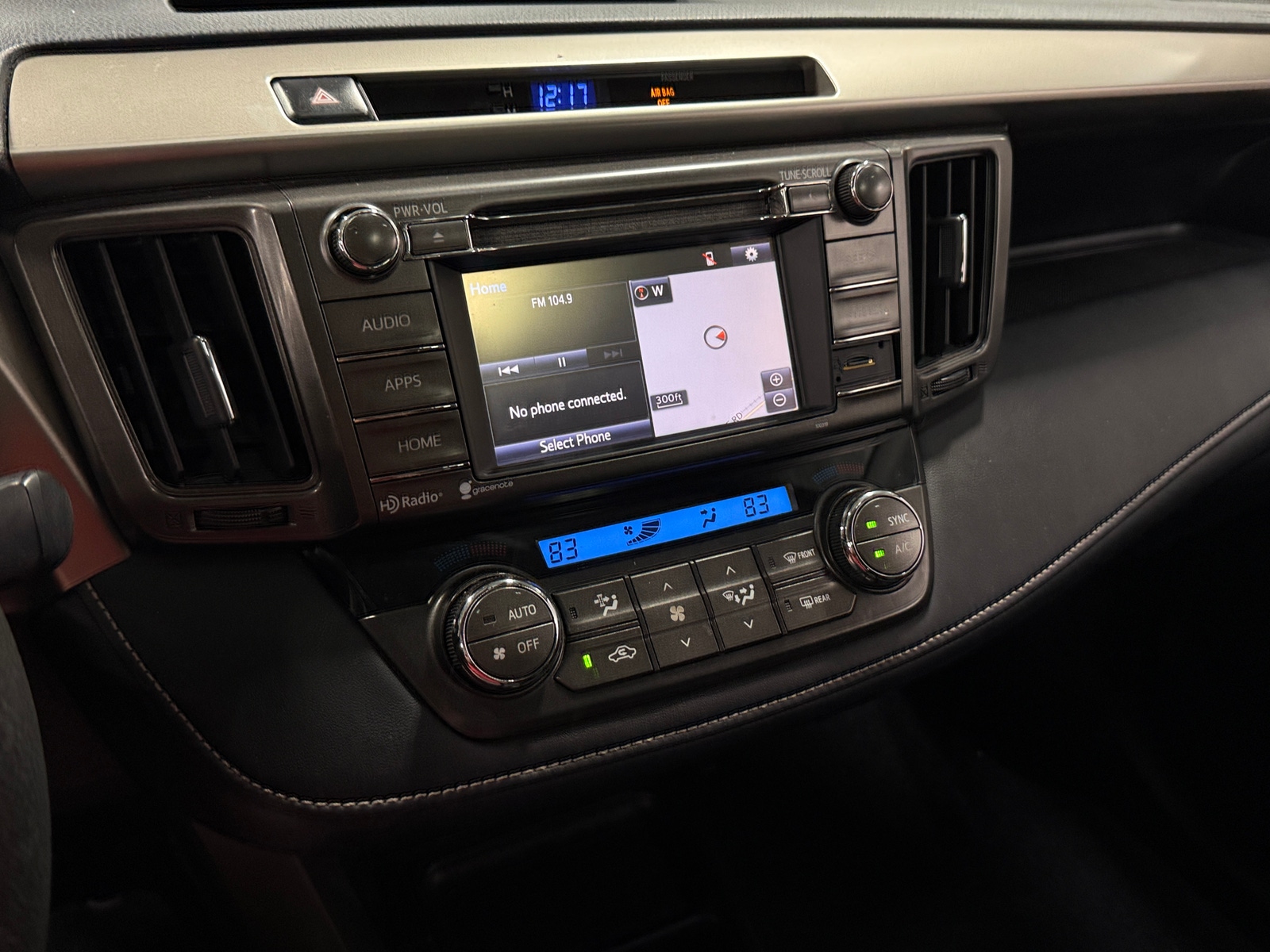 Thumbnail: 2015 Toyota RAV4 - 4