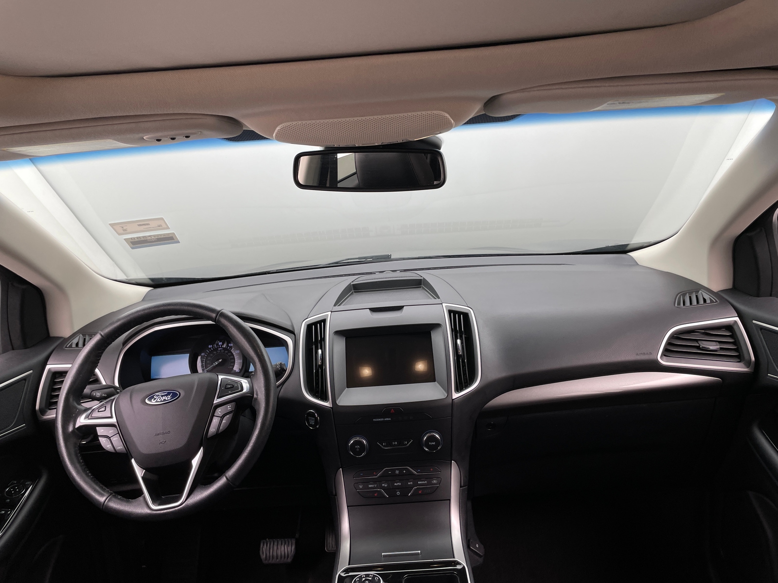 Thumbnail: 2020 Ford Edge - 2