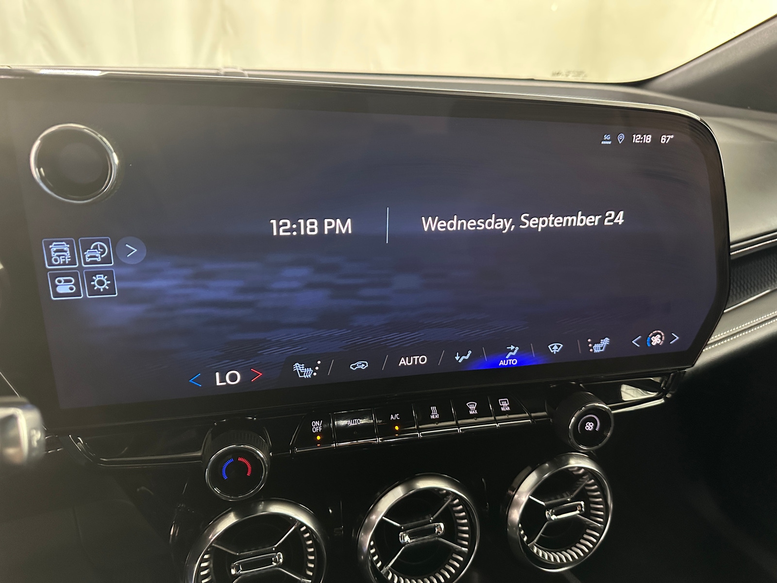Thumbnail: 2024 Chevrolet Blazer EV - 4