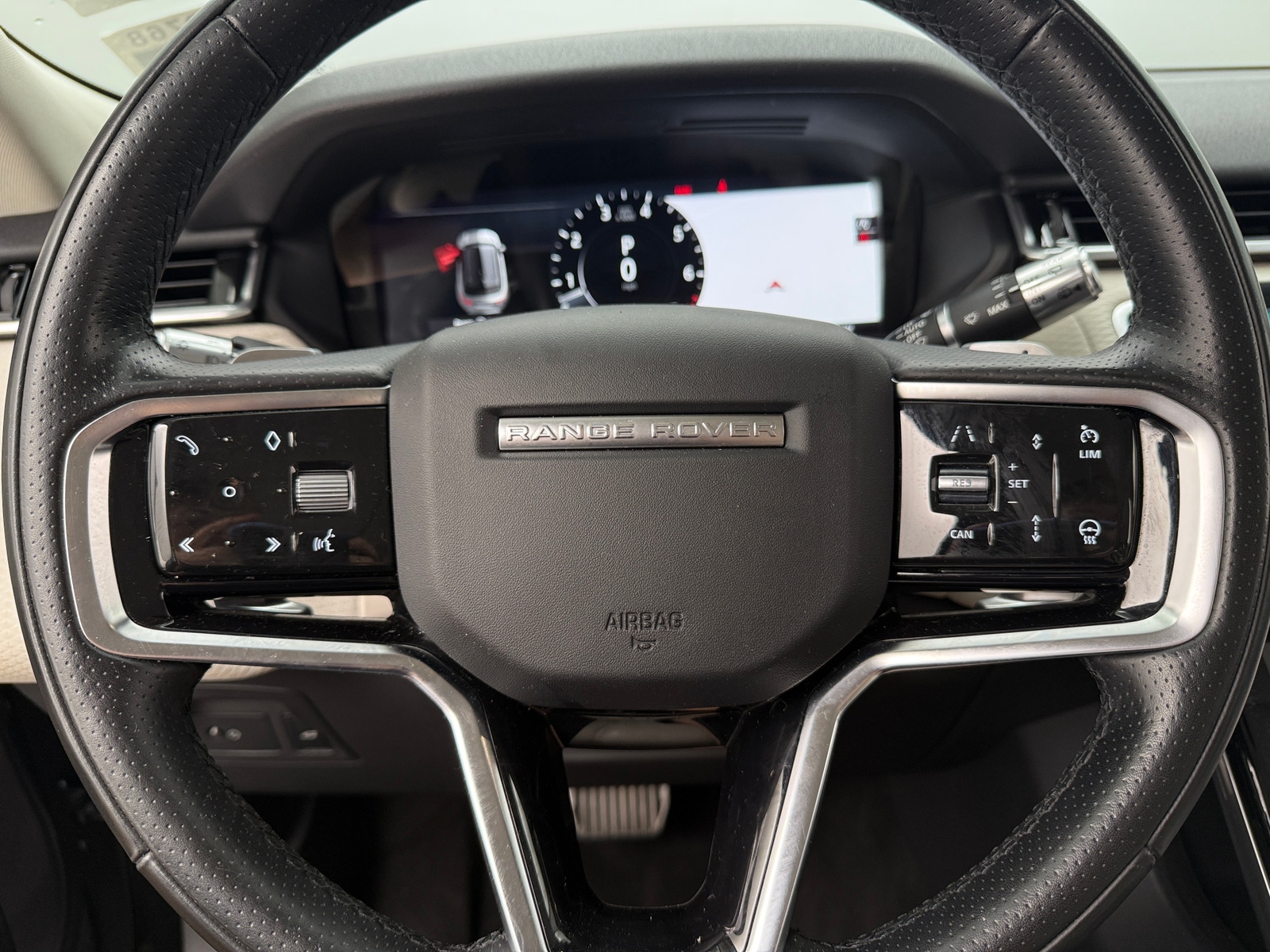 Thumbnail: 2021 Land Rover Range Rover Velar - 4