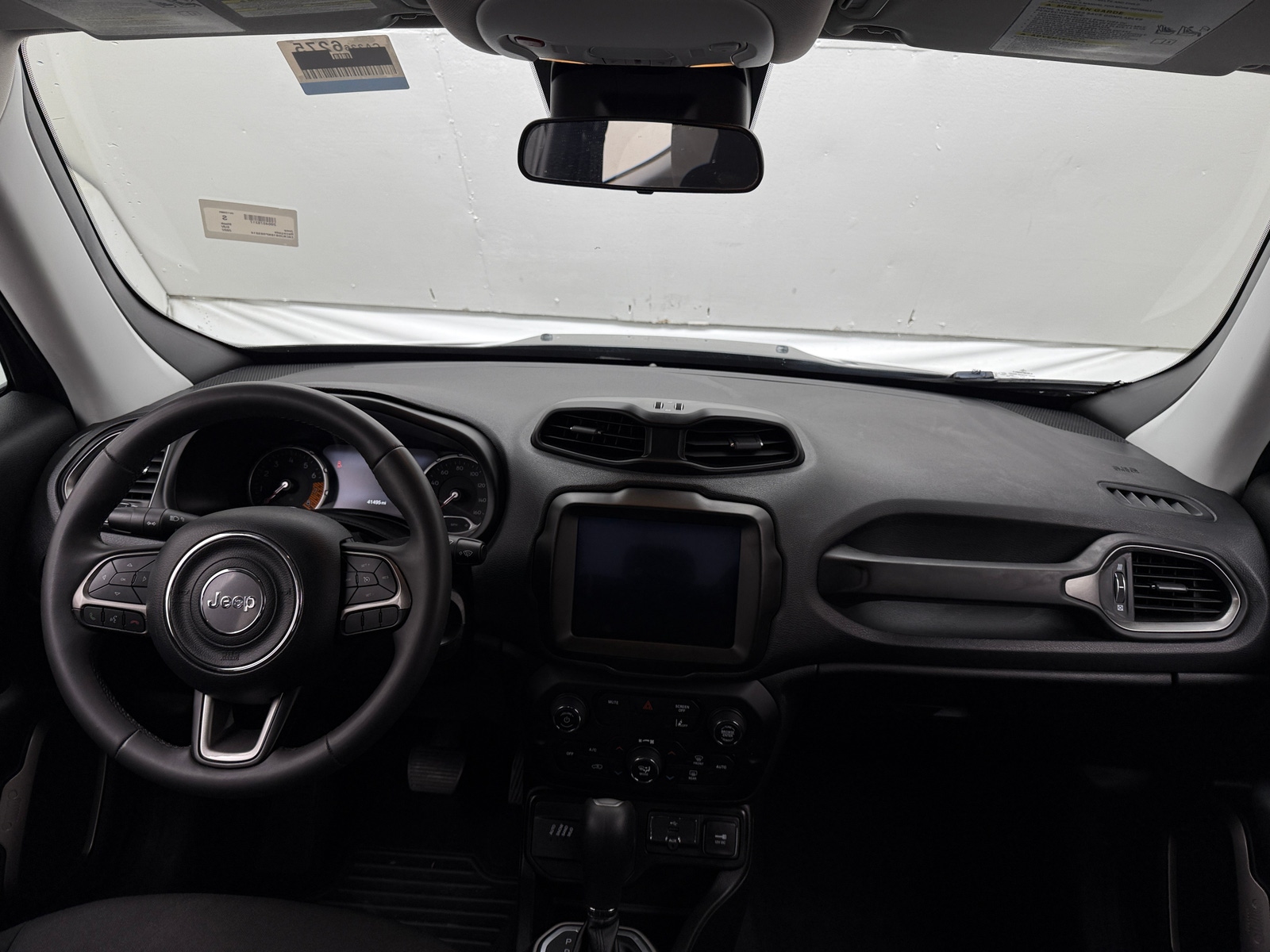 Thumbnail: 2022 Jeep Renegade - 3