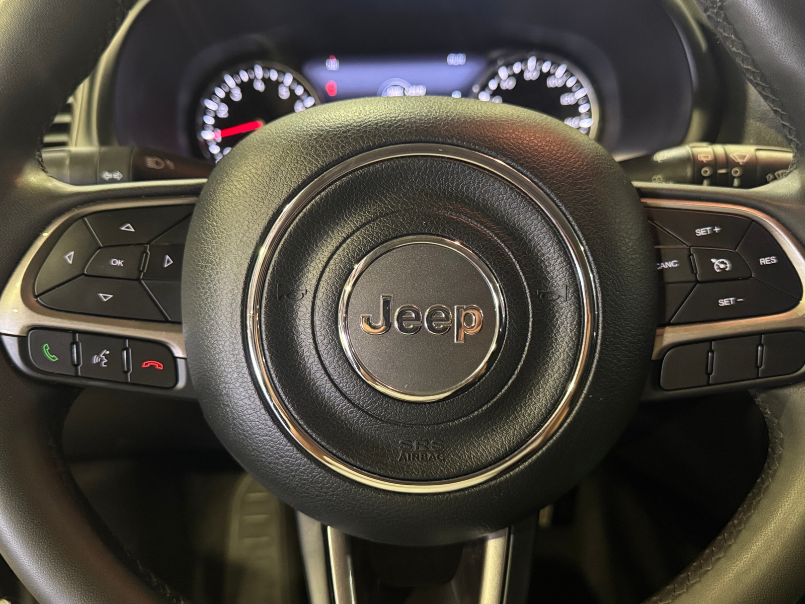 Thumbnail: 2022 Jeep Renegade - 5