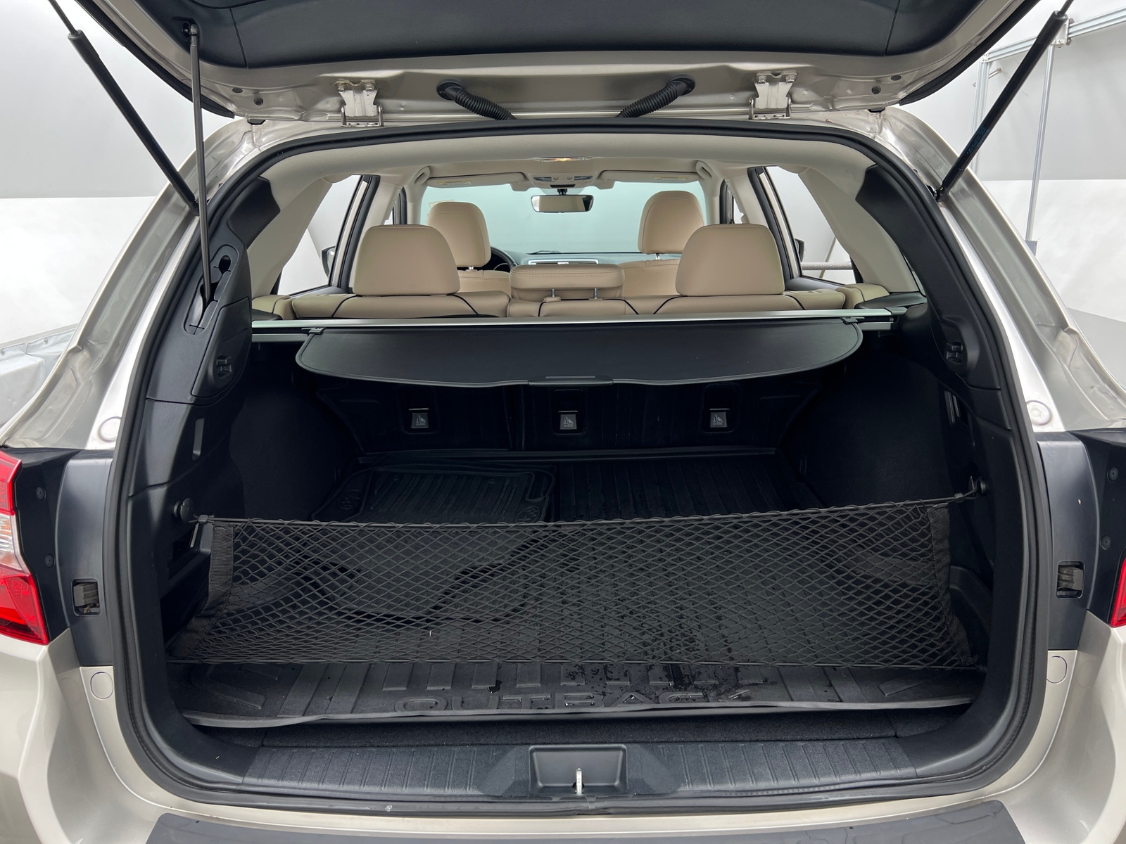 Thumbnail: 2017 Subaru Outback - 6