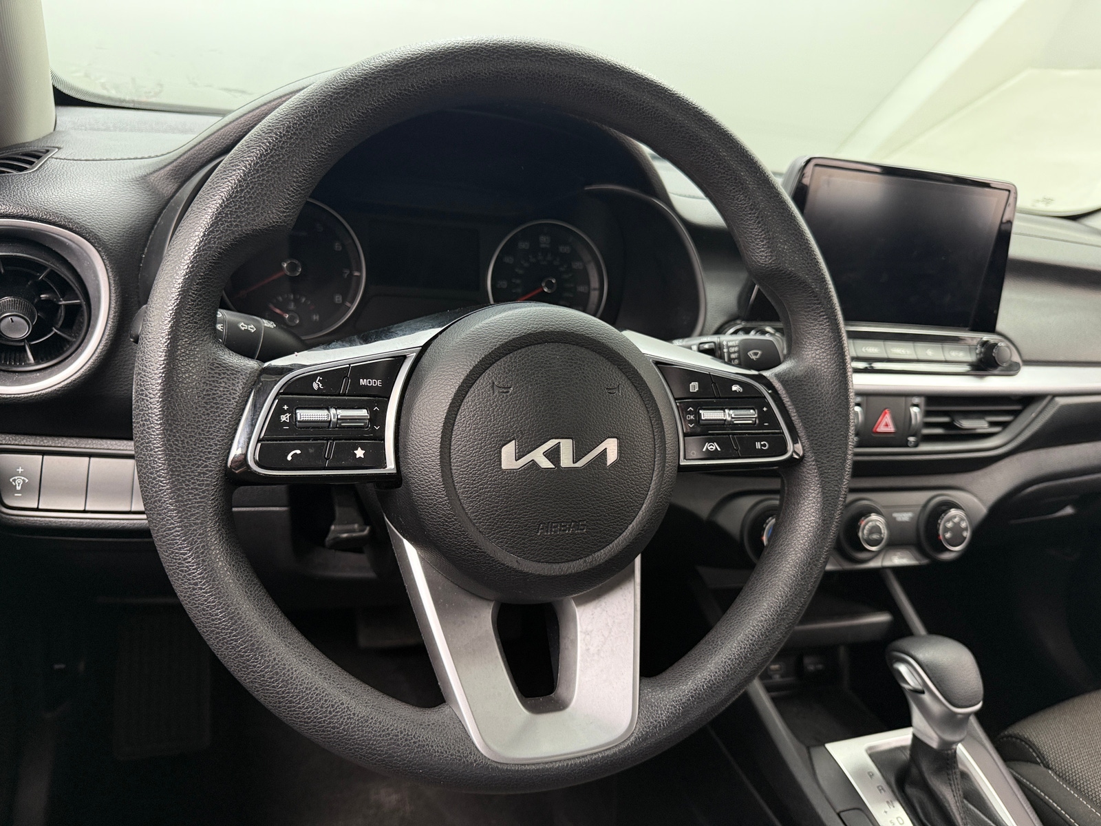 Thumbnail: 2023 Kia Forte - 5