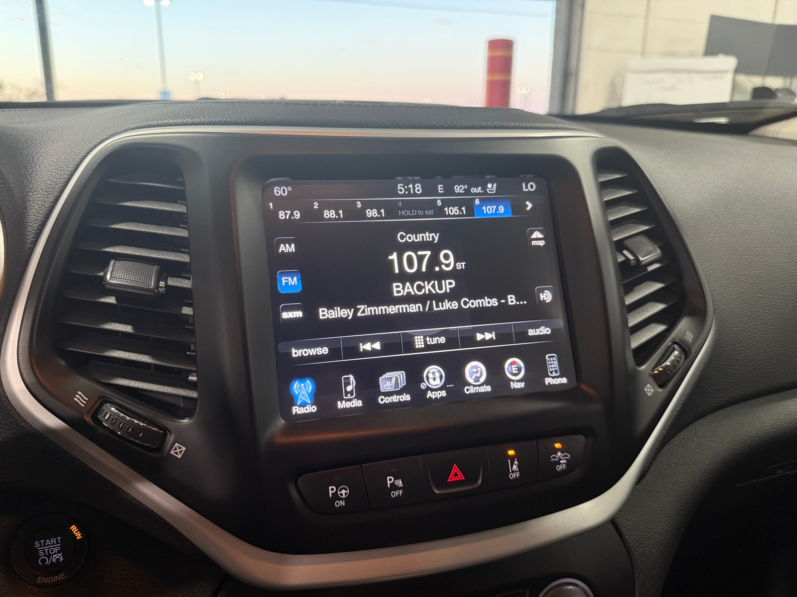 Thumbnail: 2014 Jeep Cherokee - 3