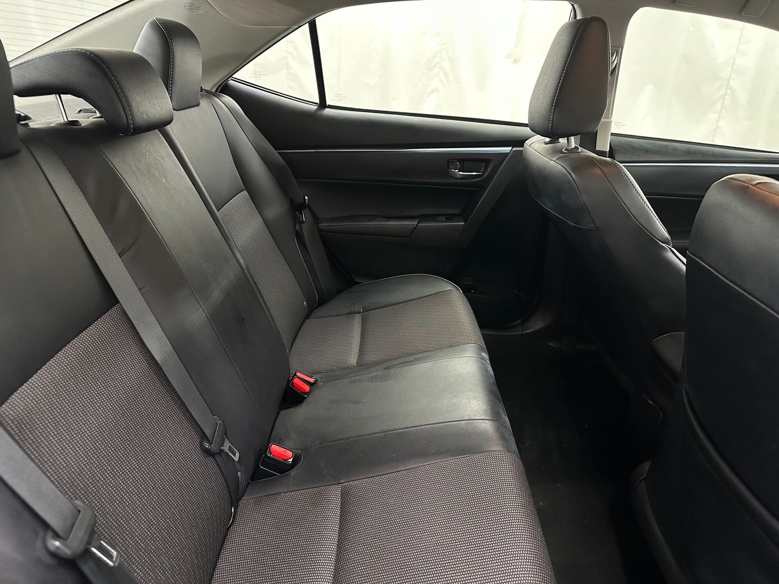 Thumbnail: 2014 Toyota Corolla - 6