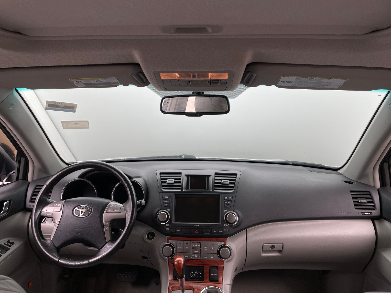 Thumbnail: 2010 Toyota Highlander - 2