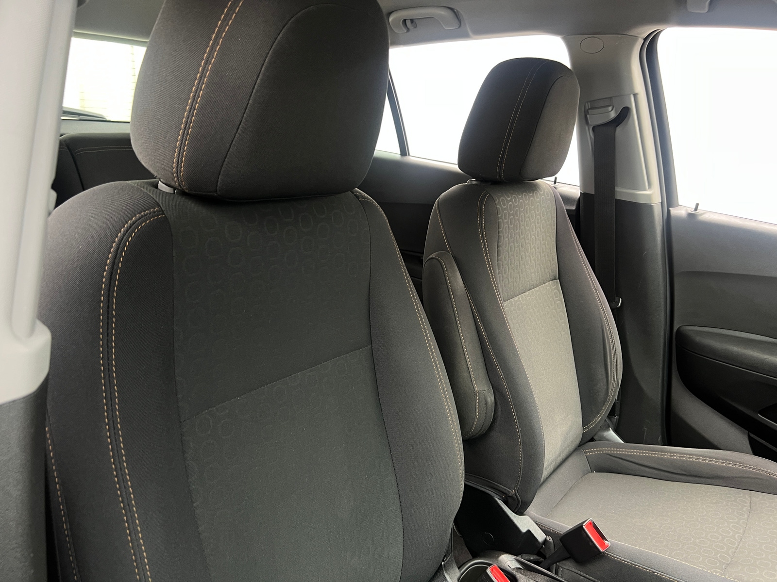 Thumbnail: 2017 Chevrolet Trax - 2