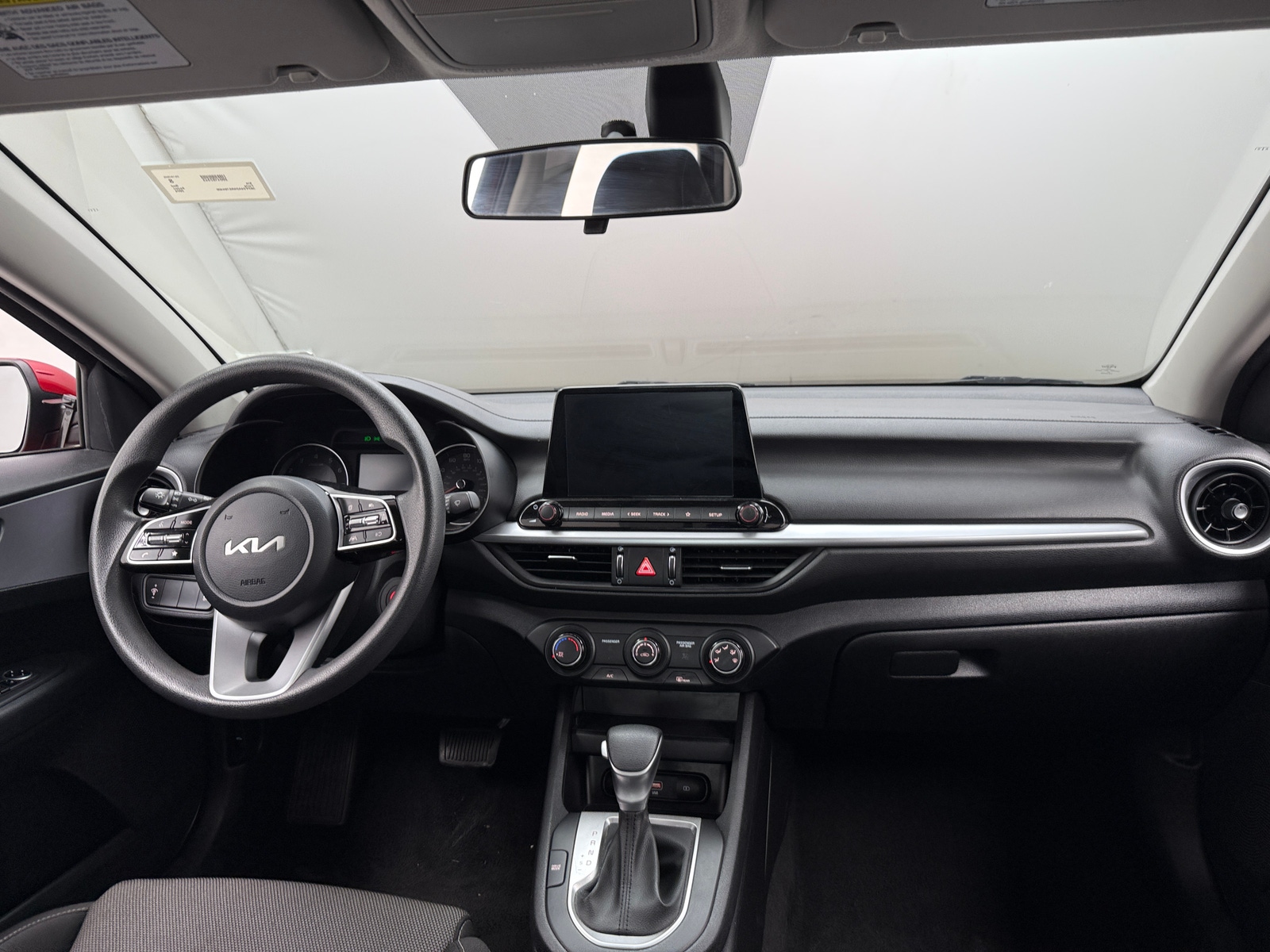 Thumbnail: 2024 Kia Forte - 3