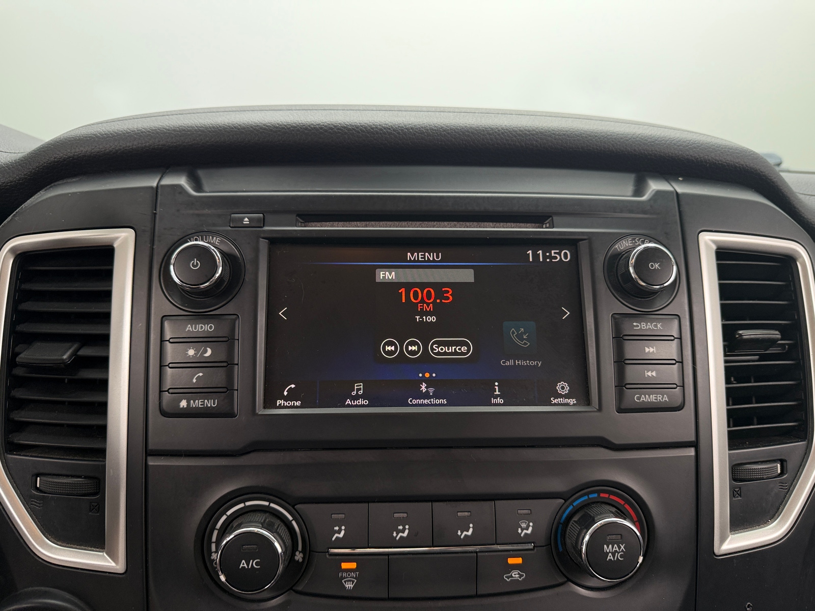 Thumbnail: 2019 Nissan Titan - 3