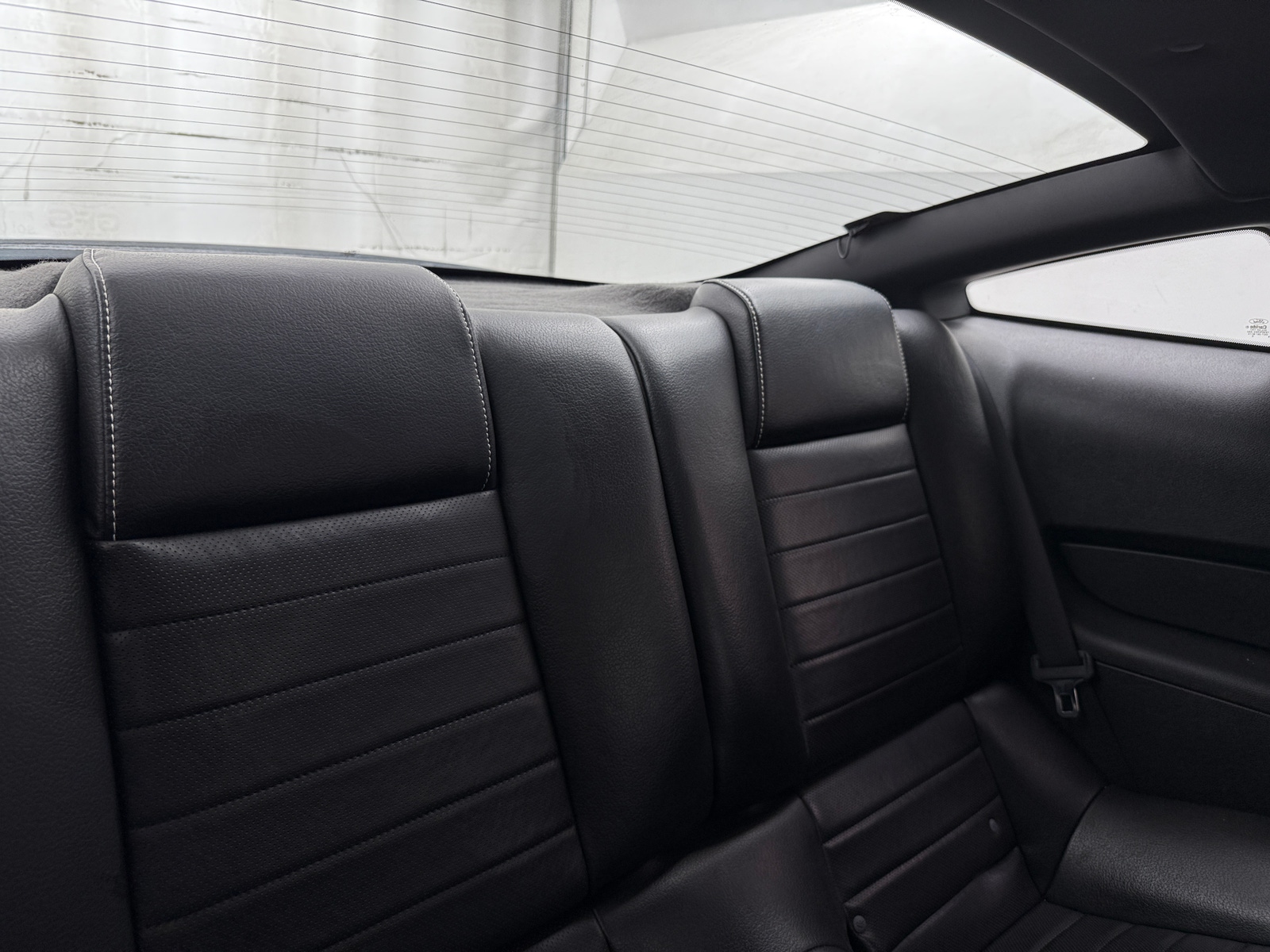 Thumbnail: 2010 Ford Mustang - 6
