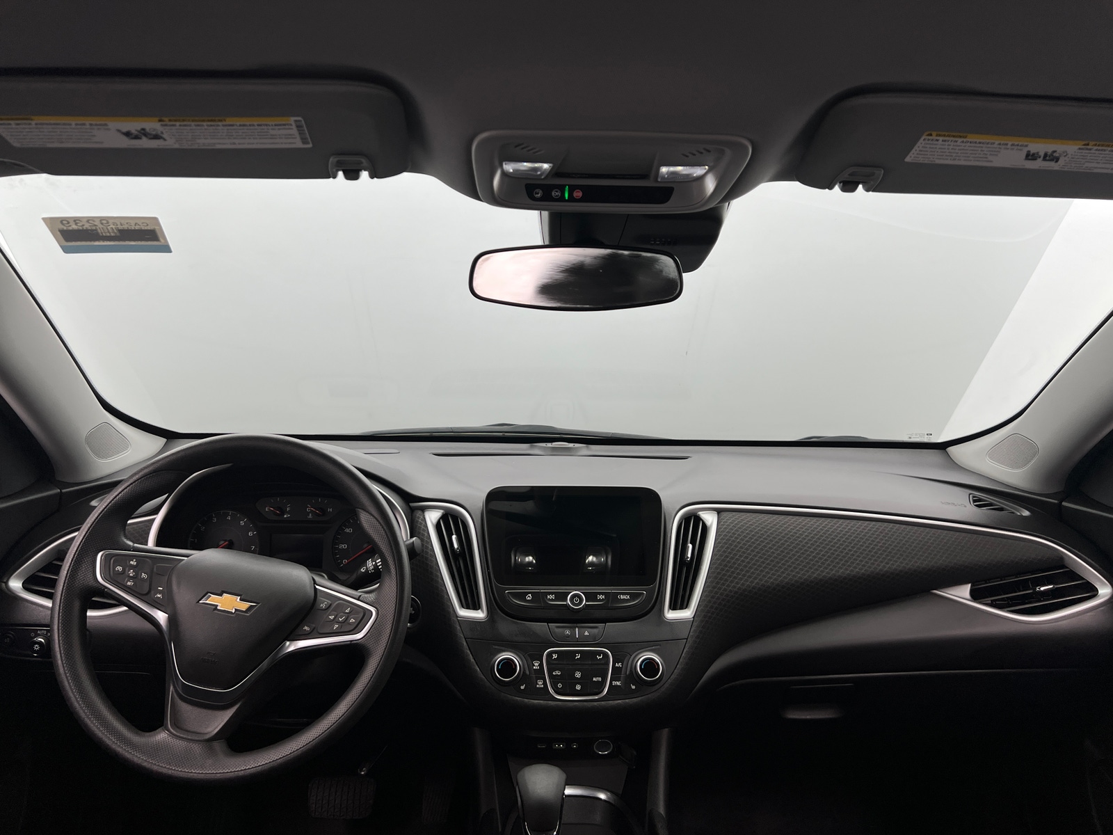 Thumbnail: 2024 Chevrolet Malibu - 3