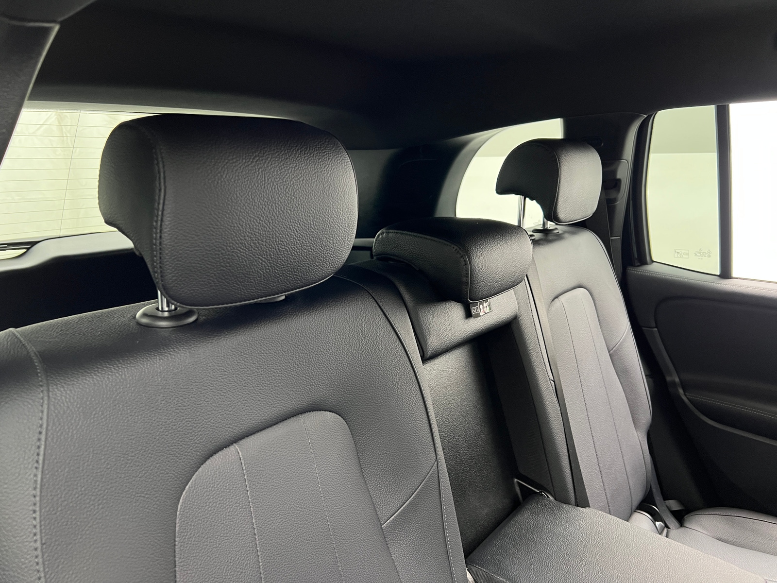 Thumbnail: 2024 Mercedes-Benz GLB - 5