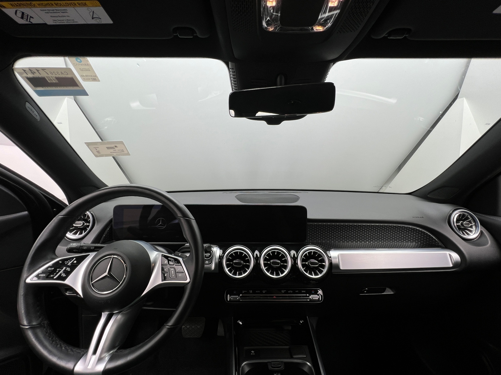 Thumbnail: 2024 Mercedes-Benz GLB - 2