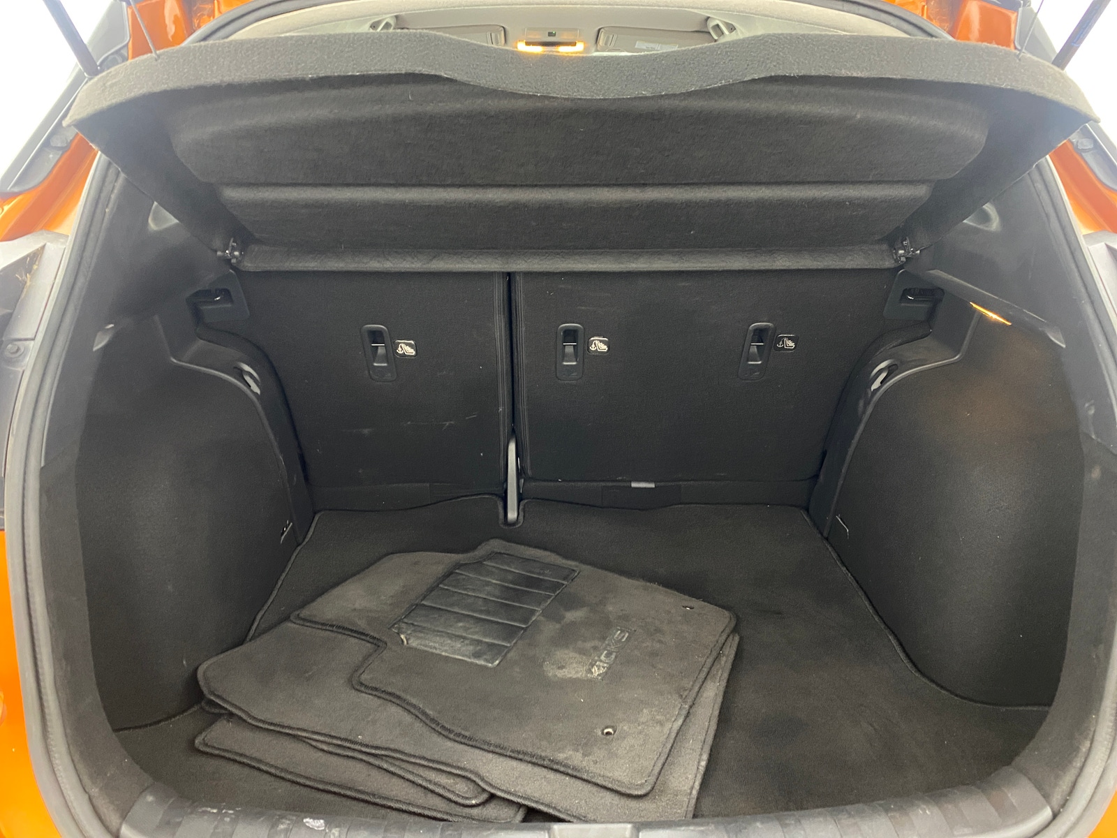 Thumbnail: 2021 Nissan Kicks - 7