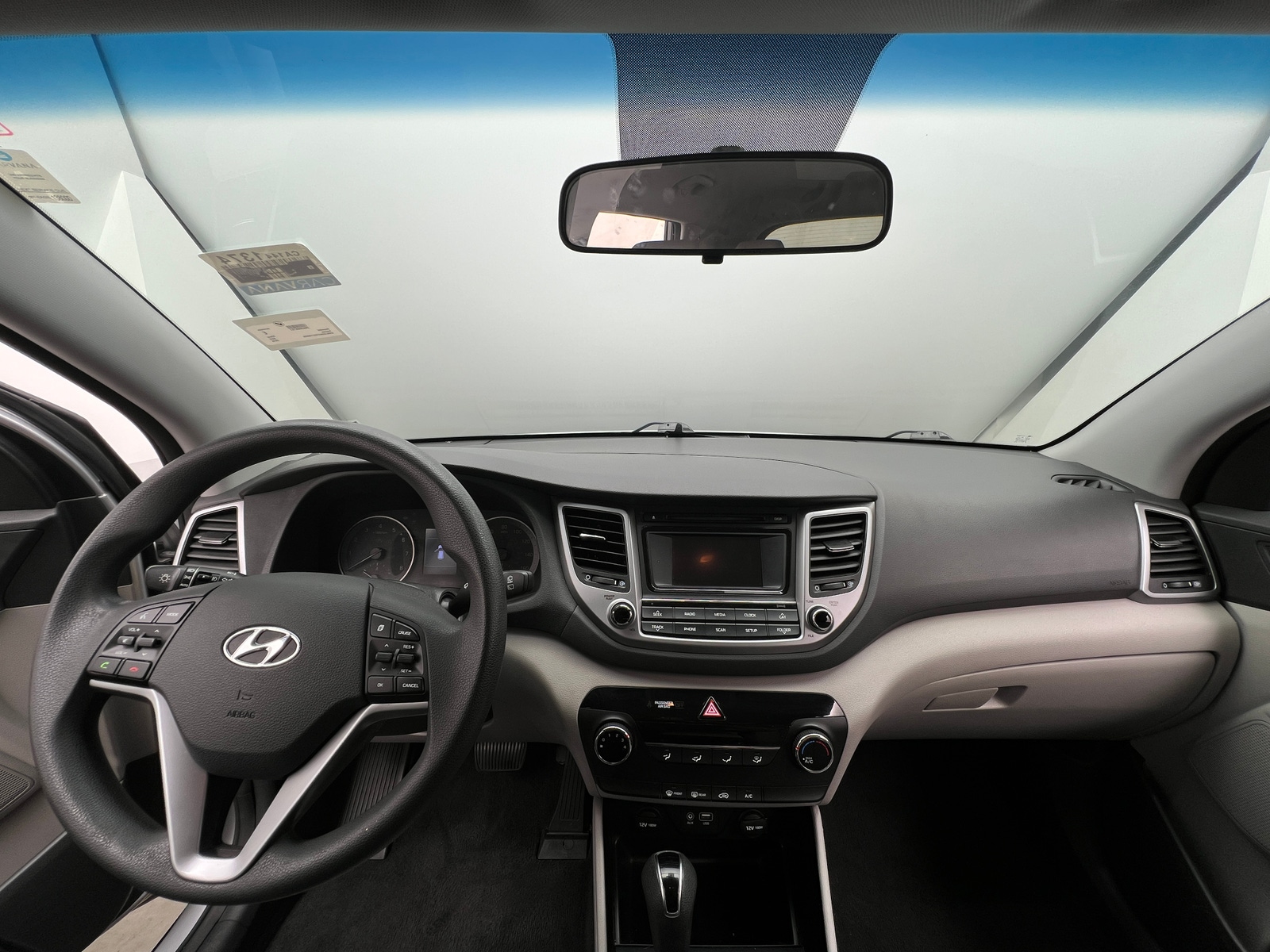 Thumbnail: 2016 Hyundai Tucson - 3