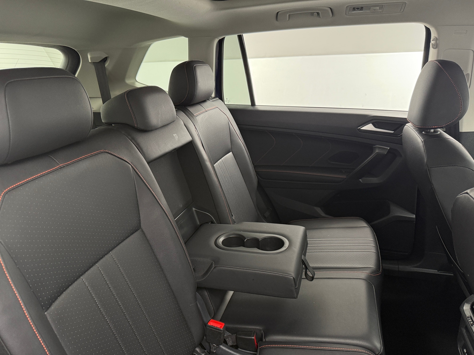 Thumbnail: 2024 Volkswagen Tiguan - 5