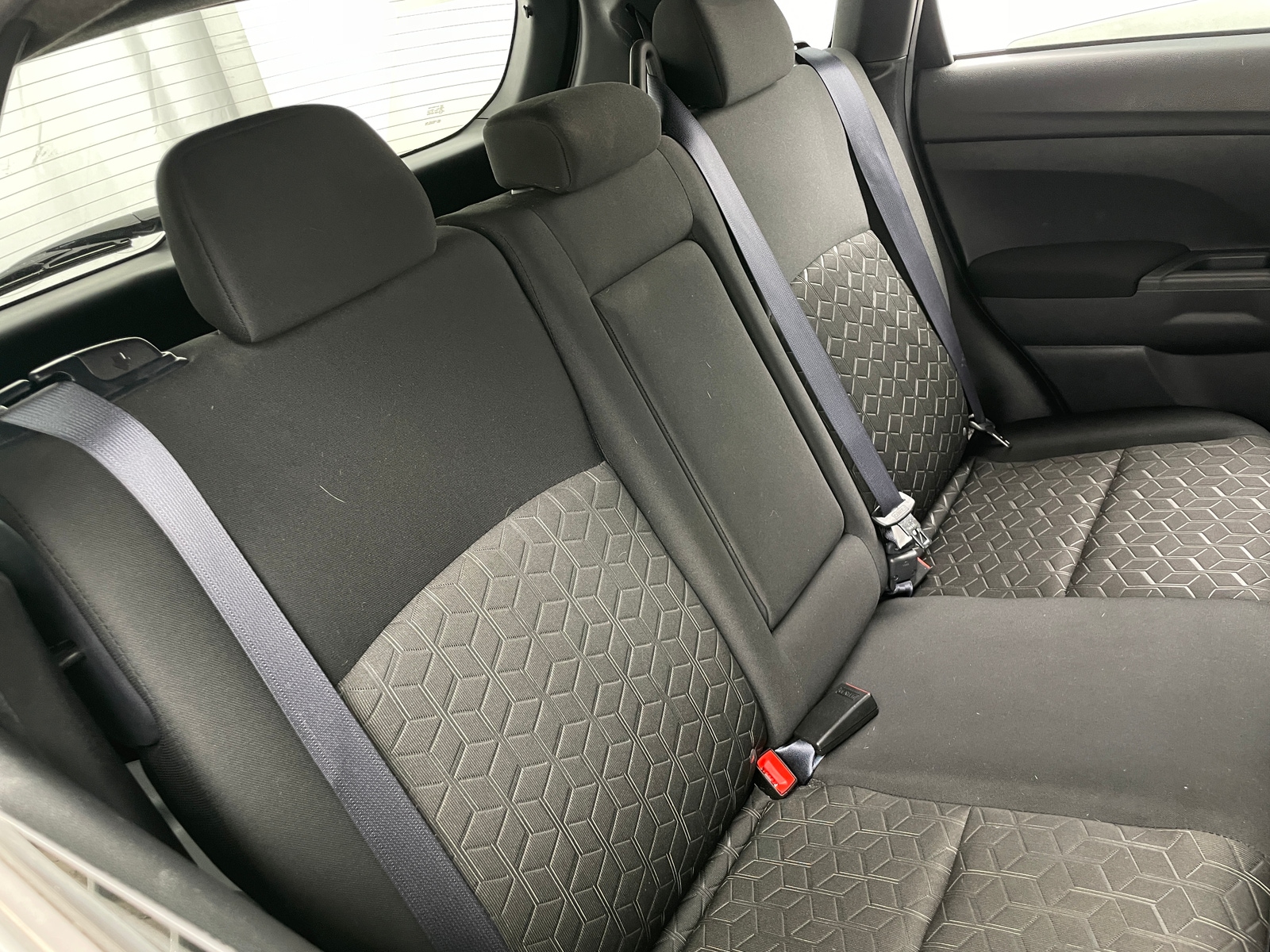 Thumbnail: 2024 Mitsubishi Outlander Sport - 6