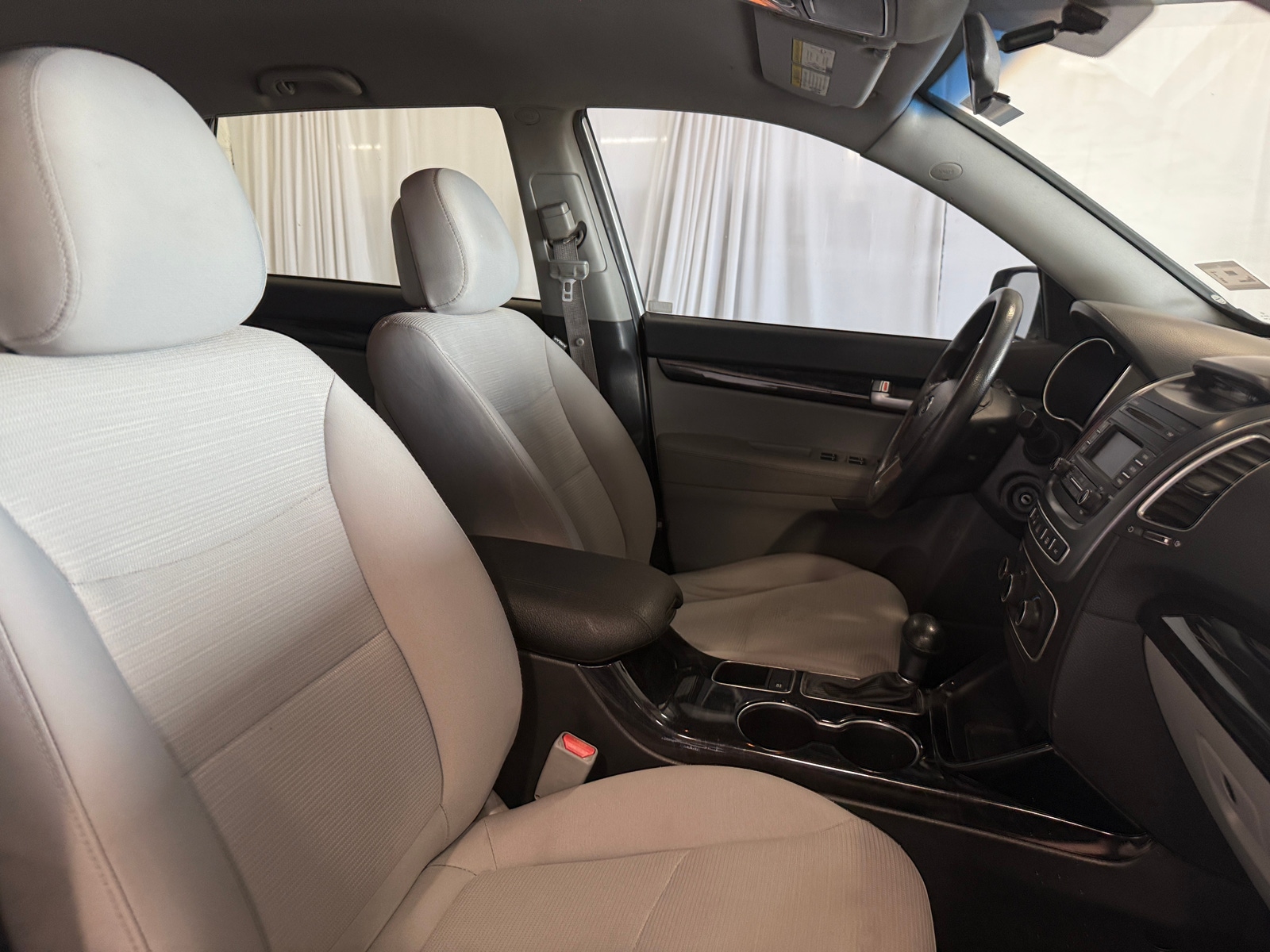 Thumbnail: 2015 Kia Sorento - 2