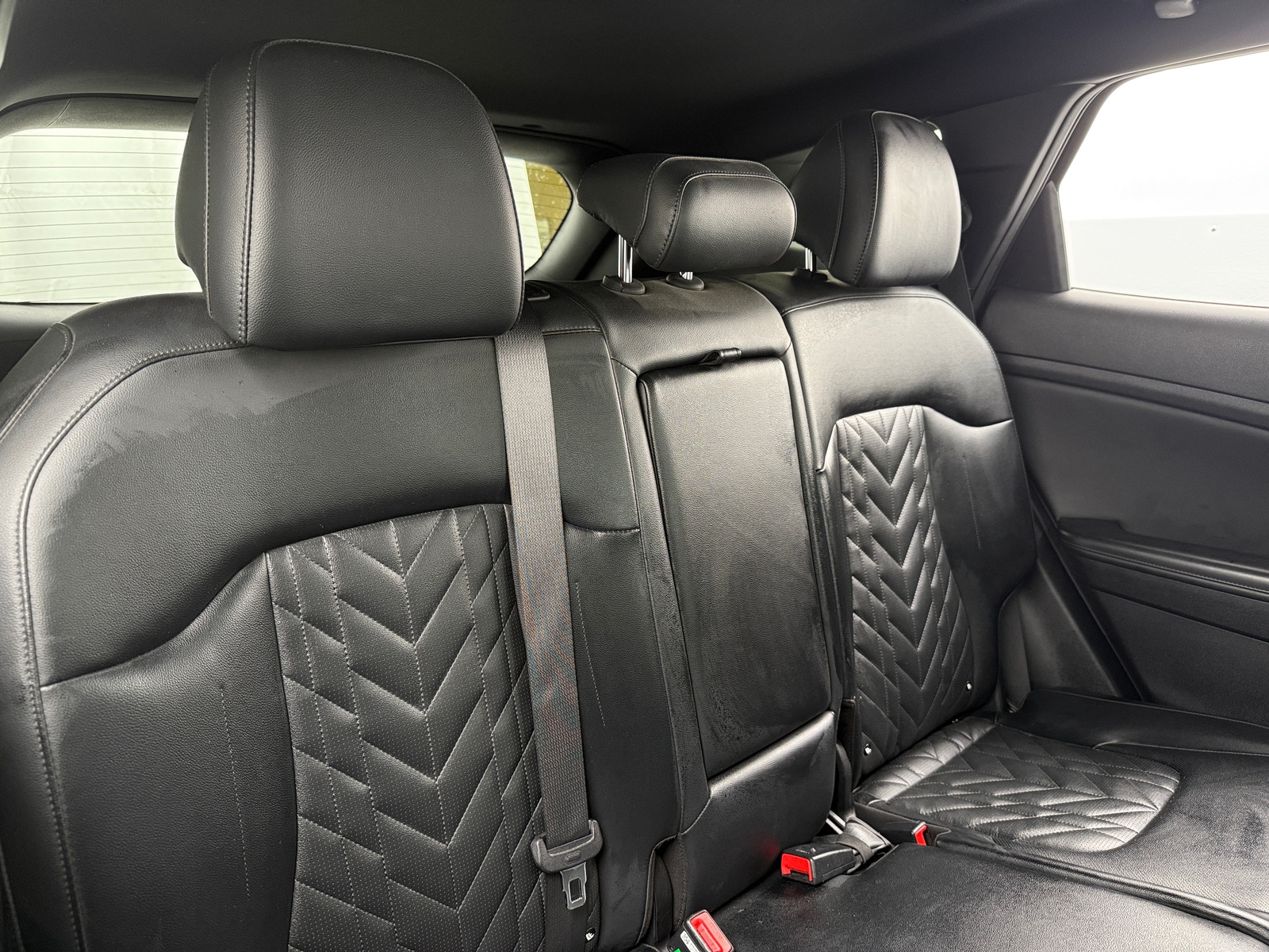 Thumbnail: 2023 Kia Sportage - 5
