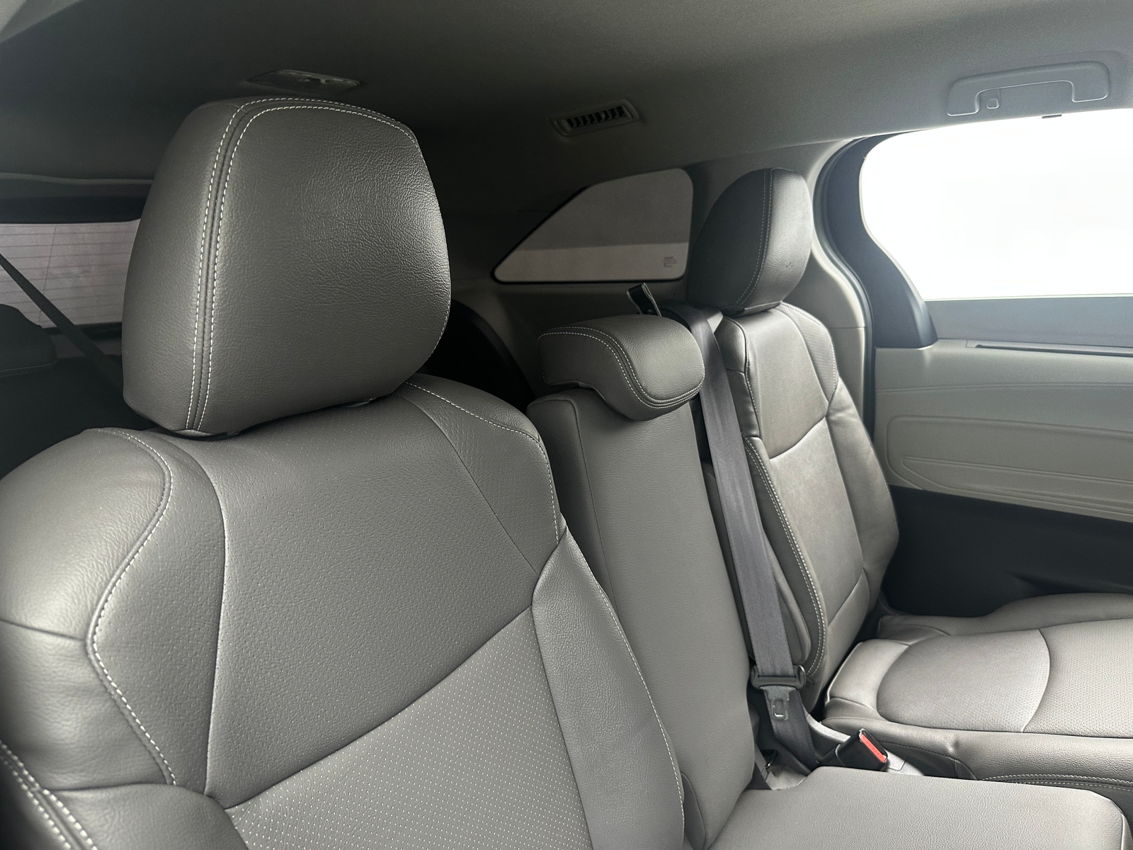 Thumbnail: 2021 Toyota Sienna - 6