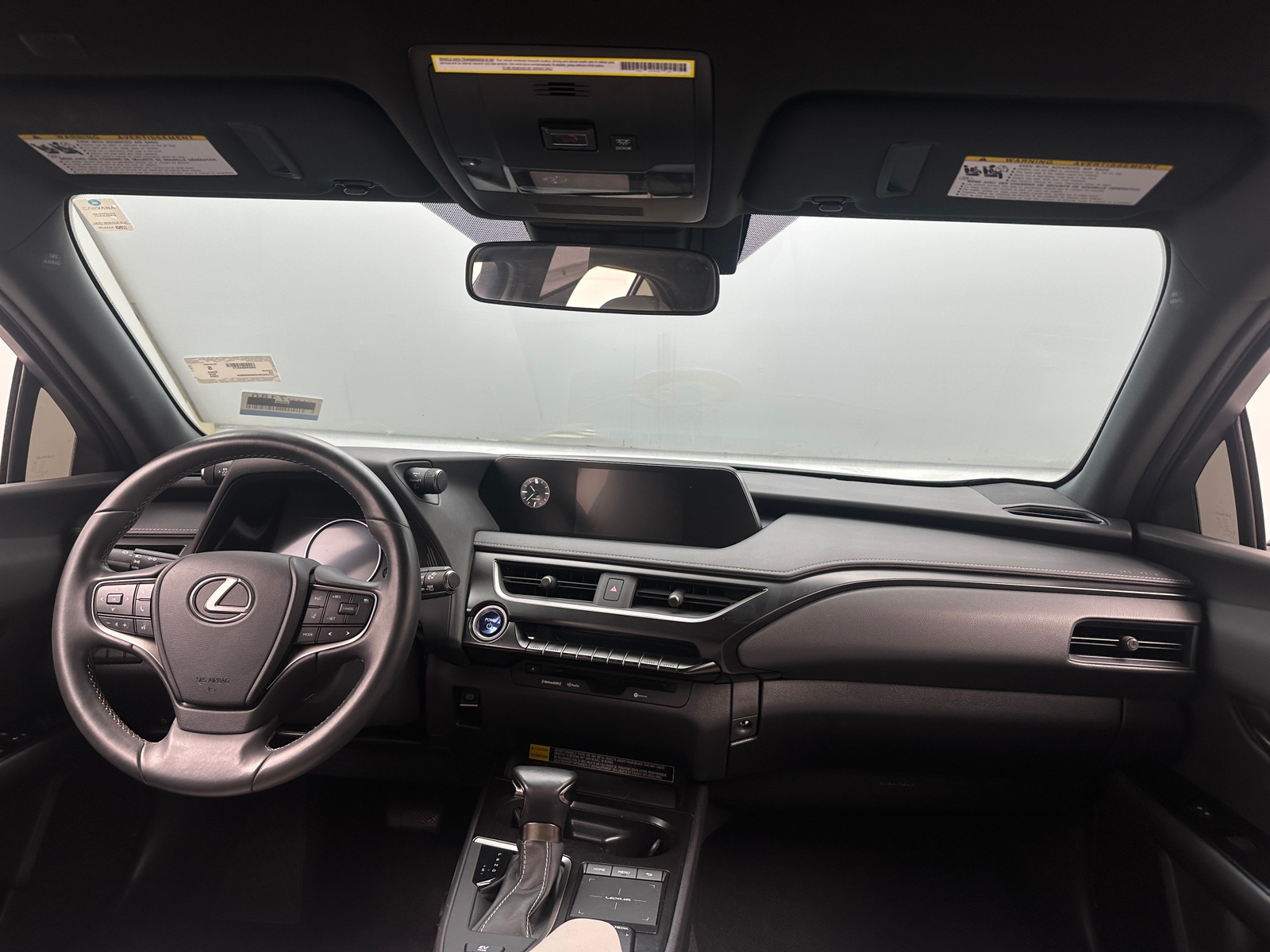 Thumbnail: 2022 Lexus UX - 2