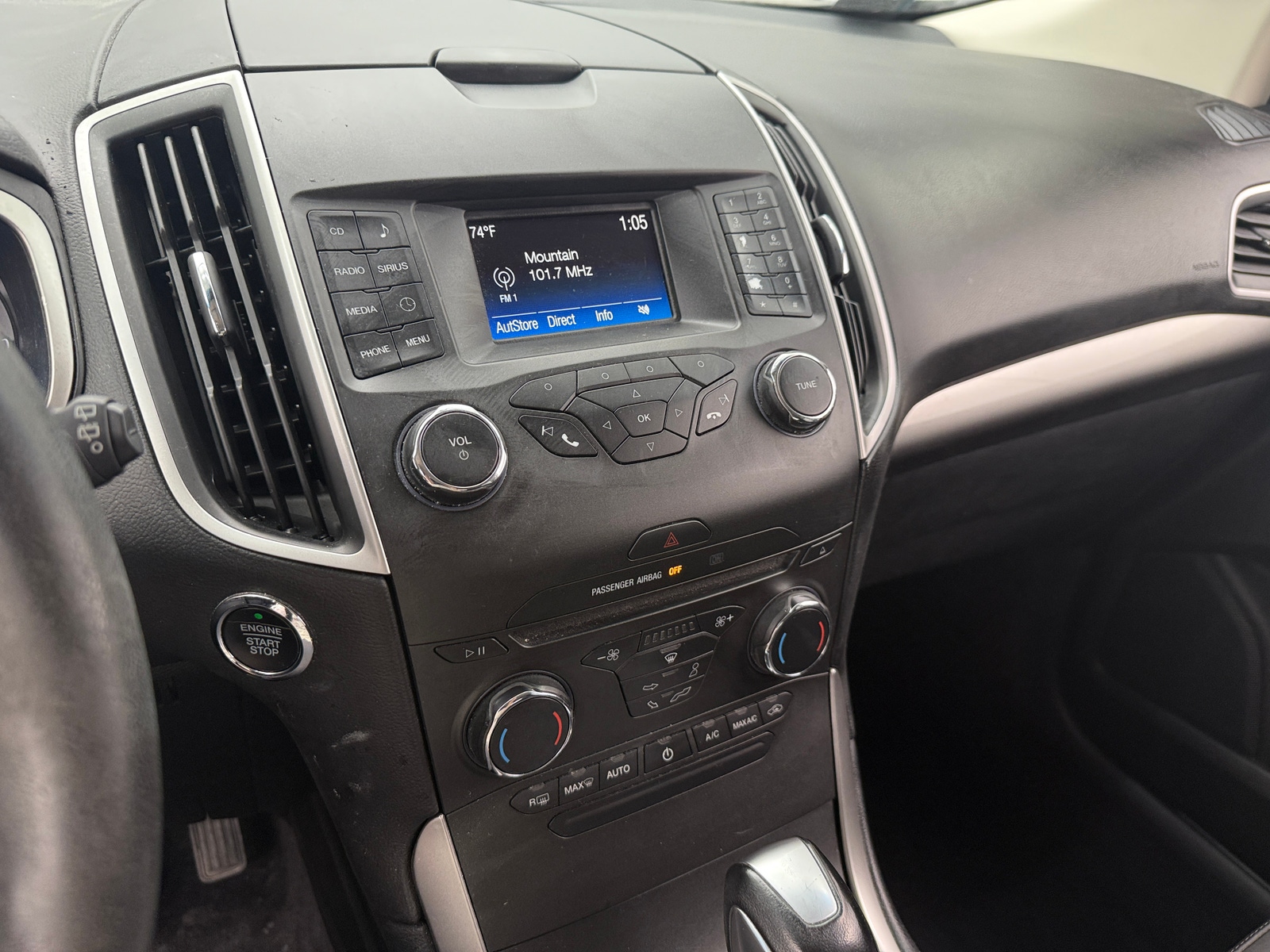 Thumbnail: 2017 Ford Edge - 4