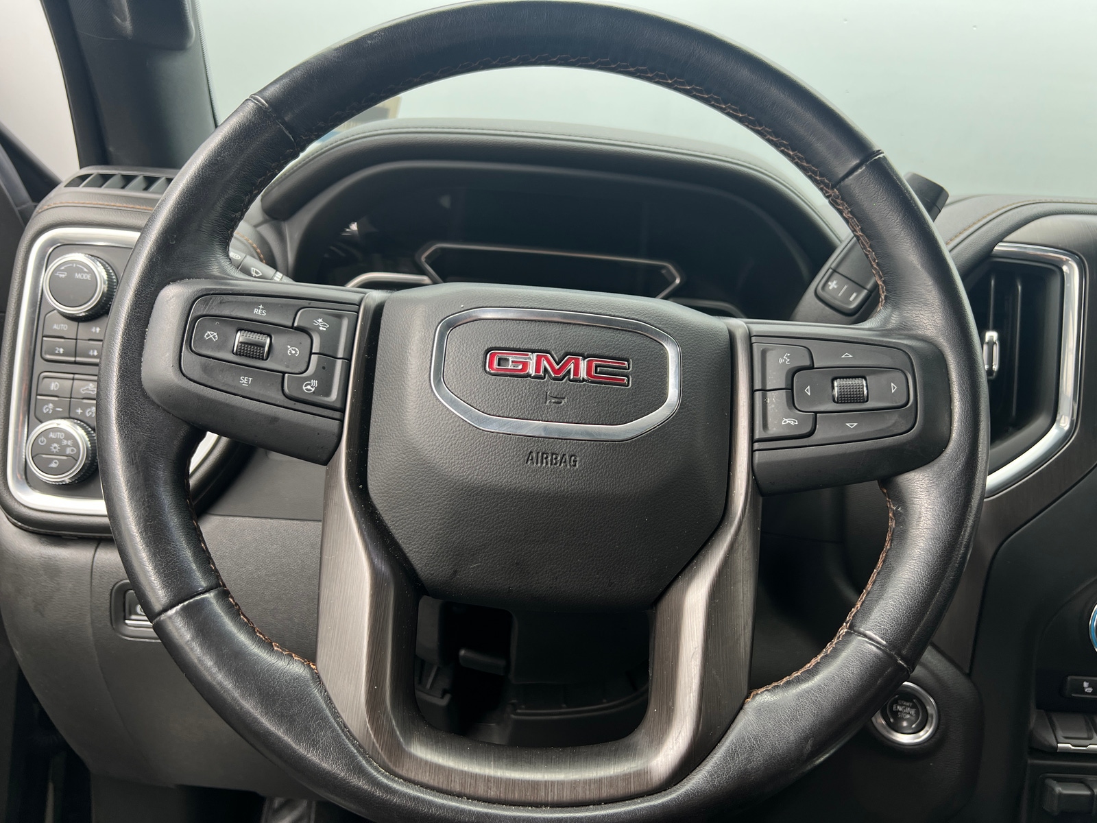 Thumbnail: 2022 GMC Sierra 1500 - 4