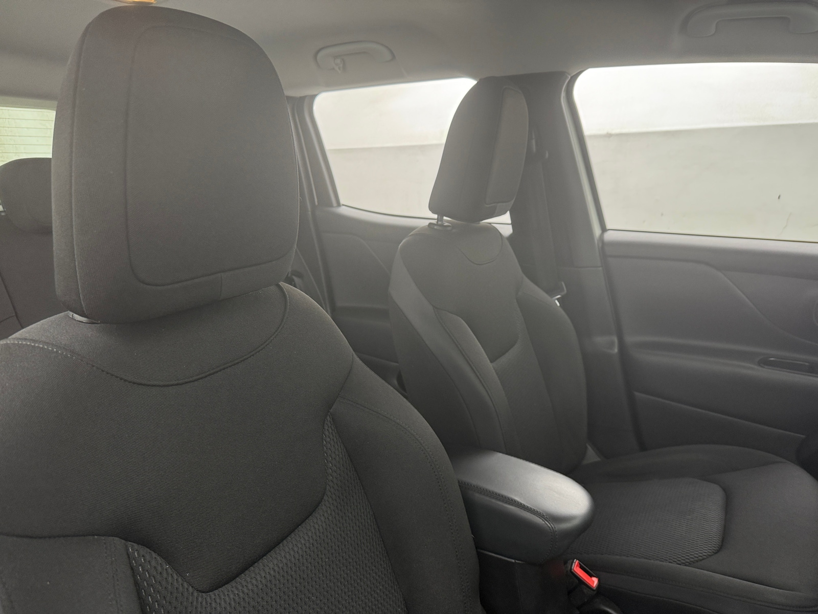 Thumbnail: 2018 Jeep Renegade - 2