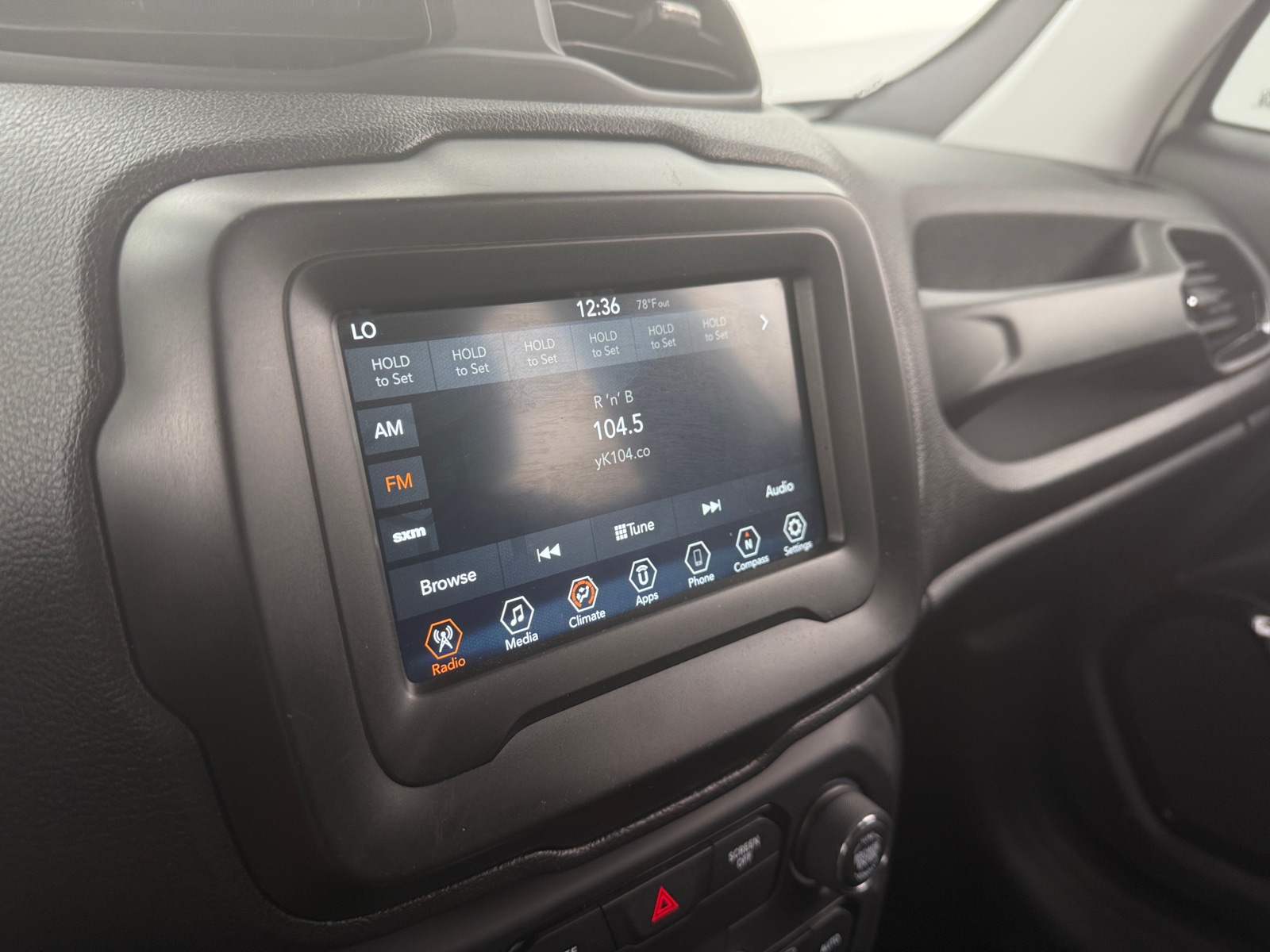 Thumbnail: 2018 Jeep Renegade - 4