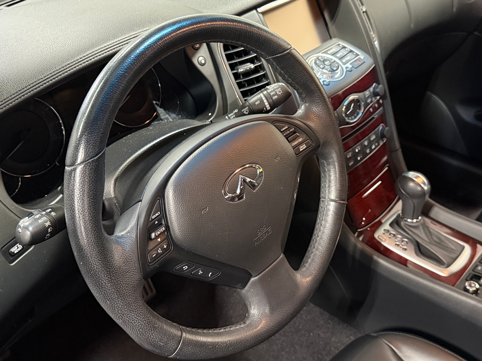 Thumbnail: 2017 INFINITI QX50 - 4