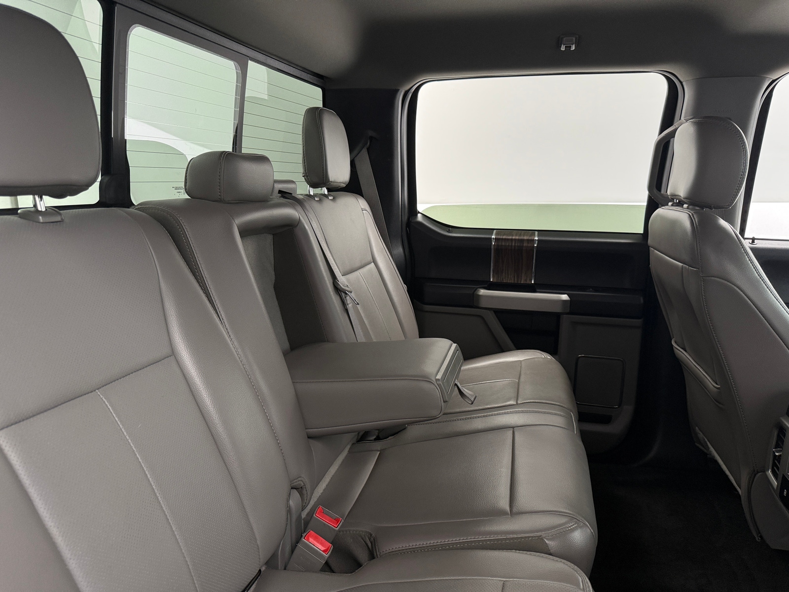 Thumbnail: 2018 Ford Econoline - 5