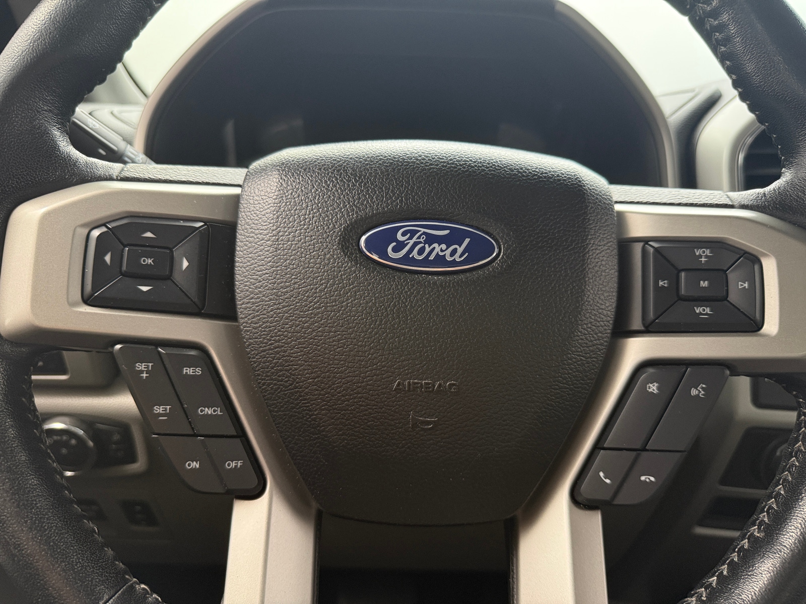 Thumbnail: 2018 Ford Econoline - 4