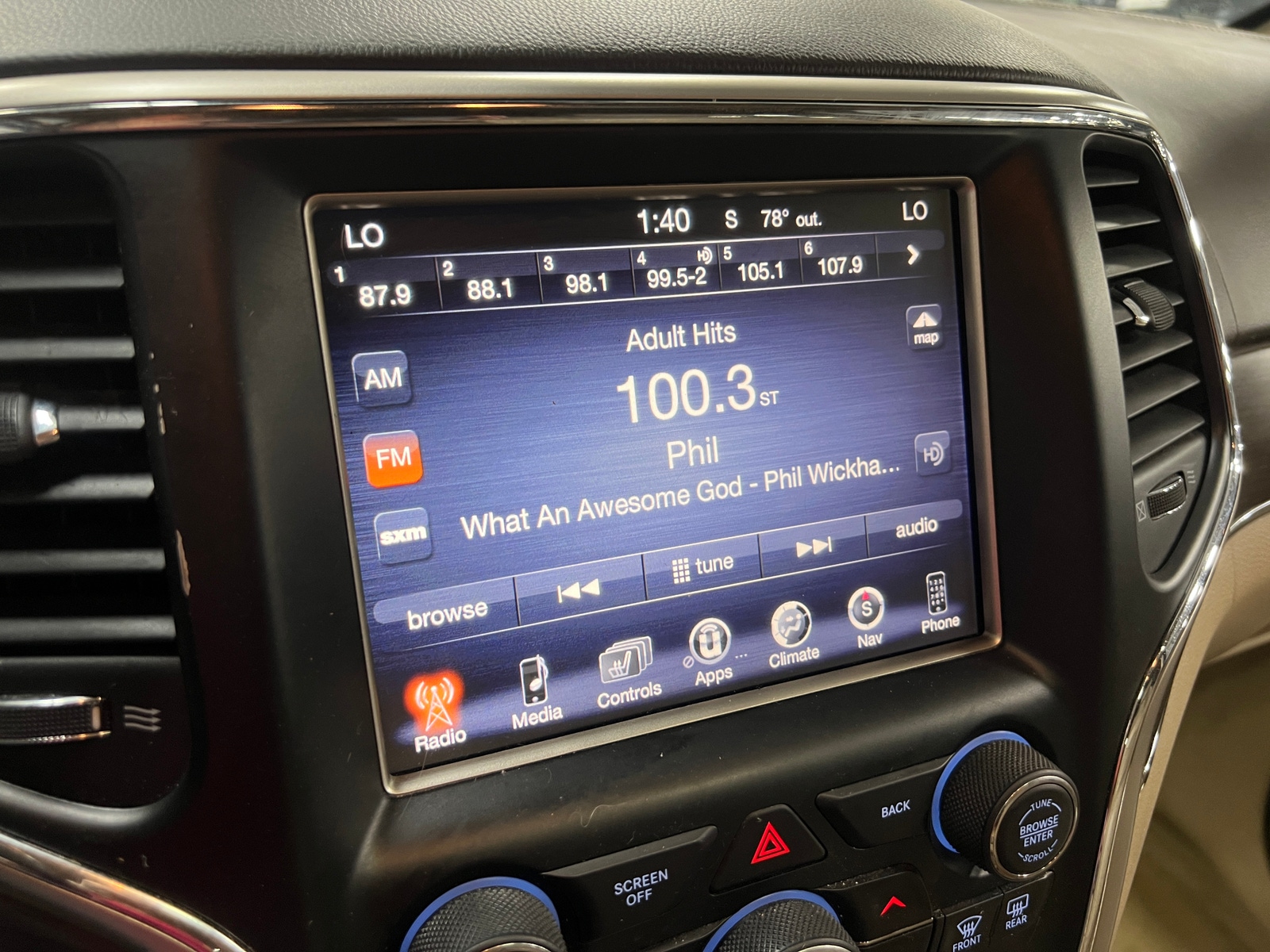 Thumbnail: 2014 Jeep Grand Cherokee - 3