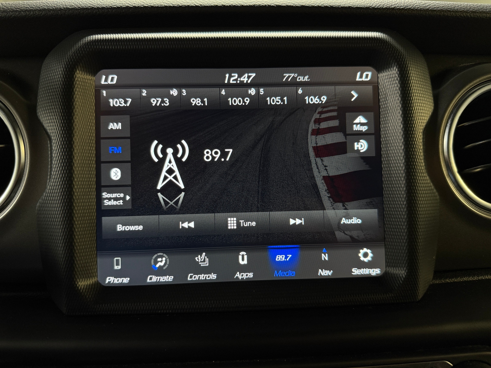 Thumbnail: 2023 Jeep Wrangler - 4