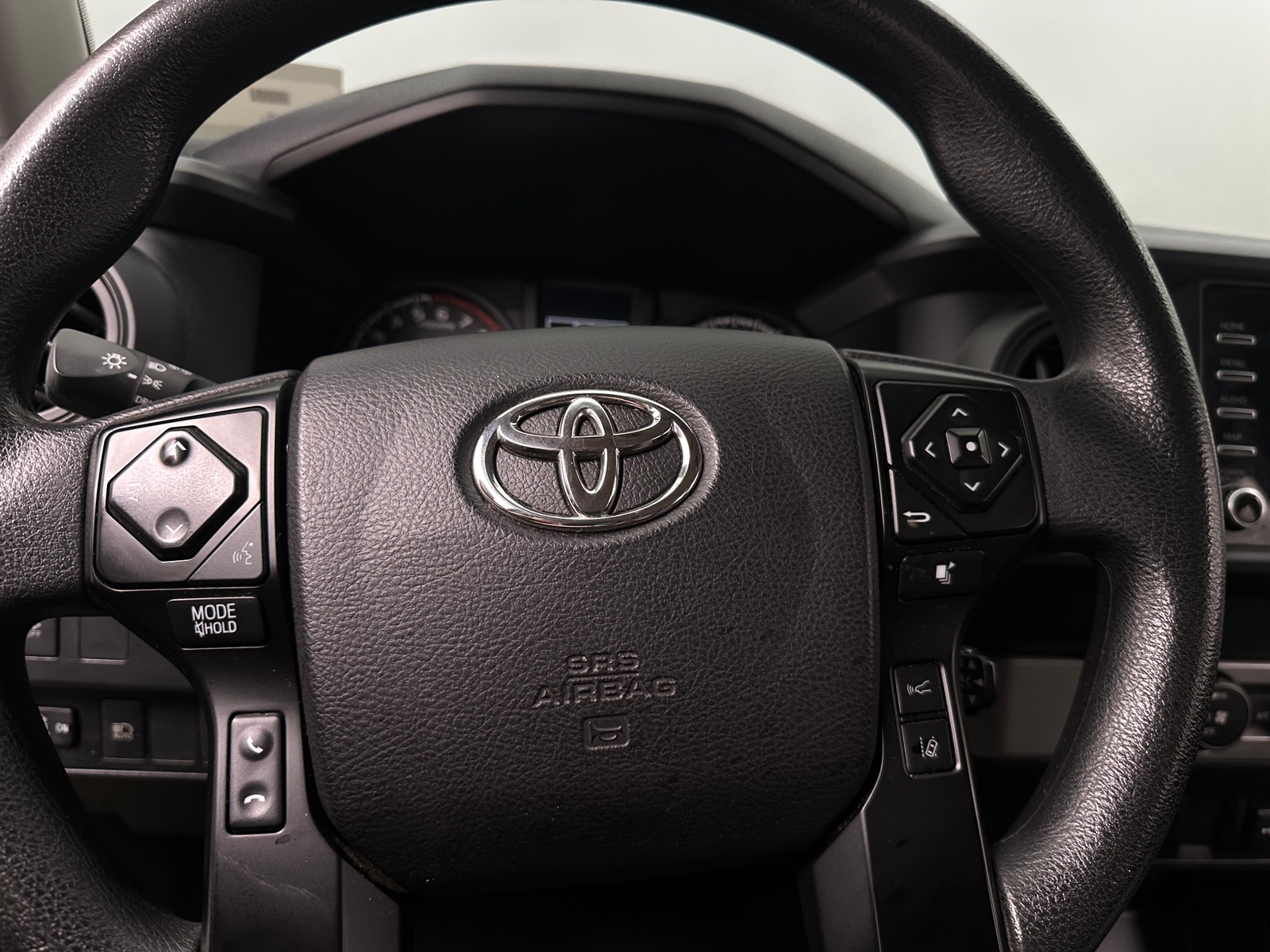 Thumbnail: 2021 Toyota Tacoma - 5