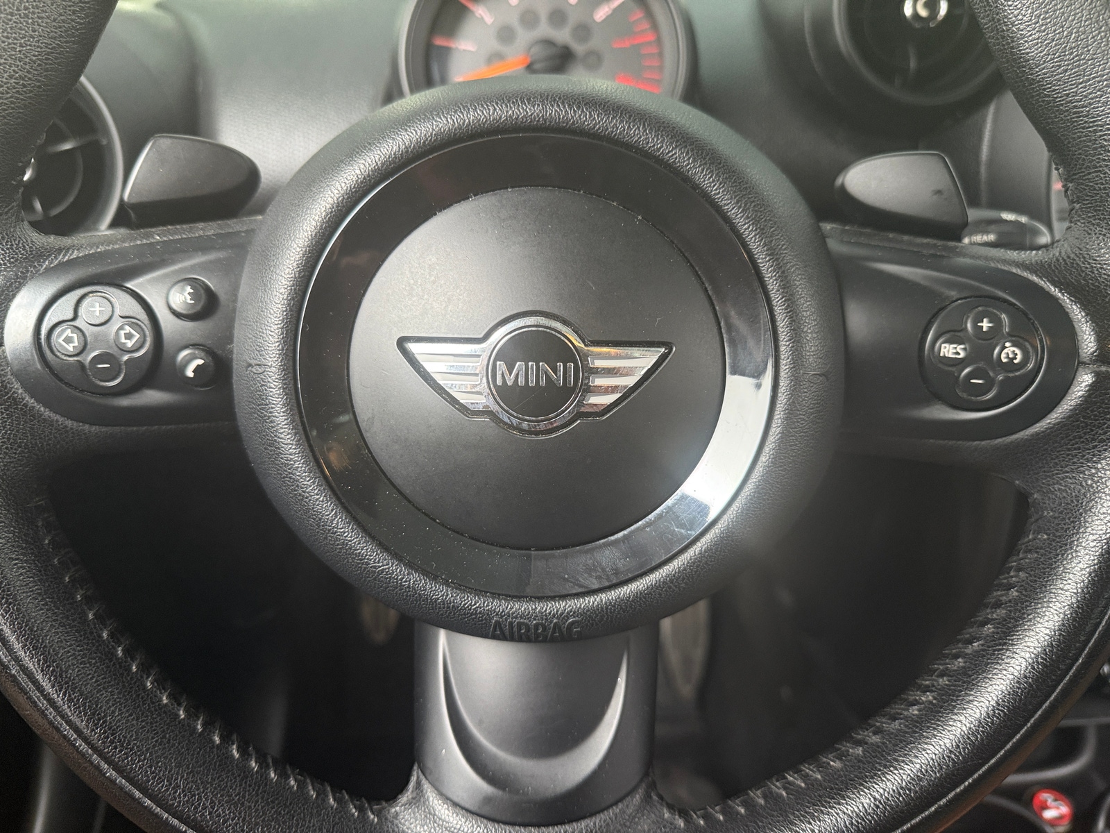 Thumbnail: 2015 MINI Cooper Countryman - 4