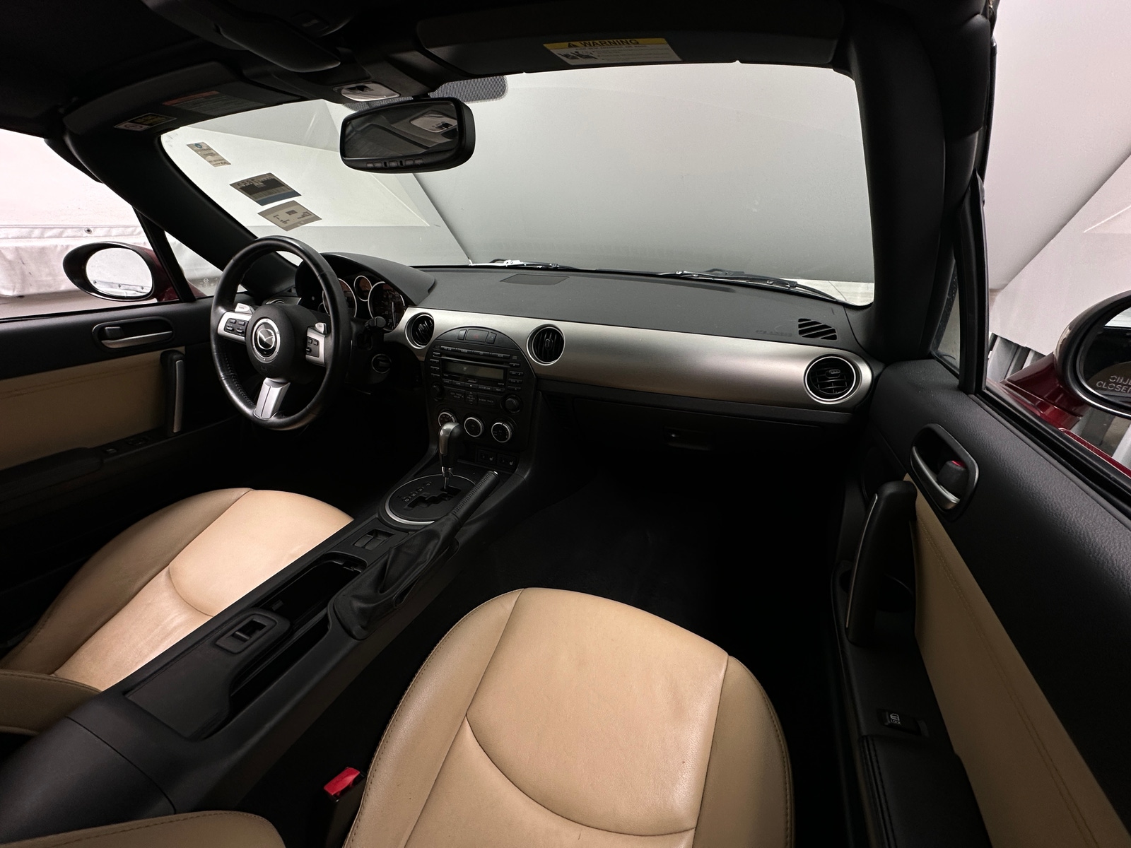 Thumbnail: 2011 Mazda MX-5 Miata - 2