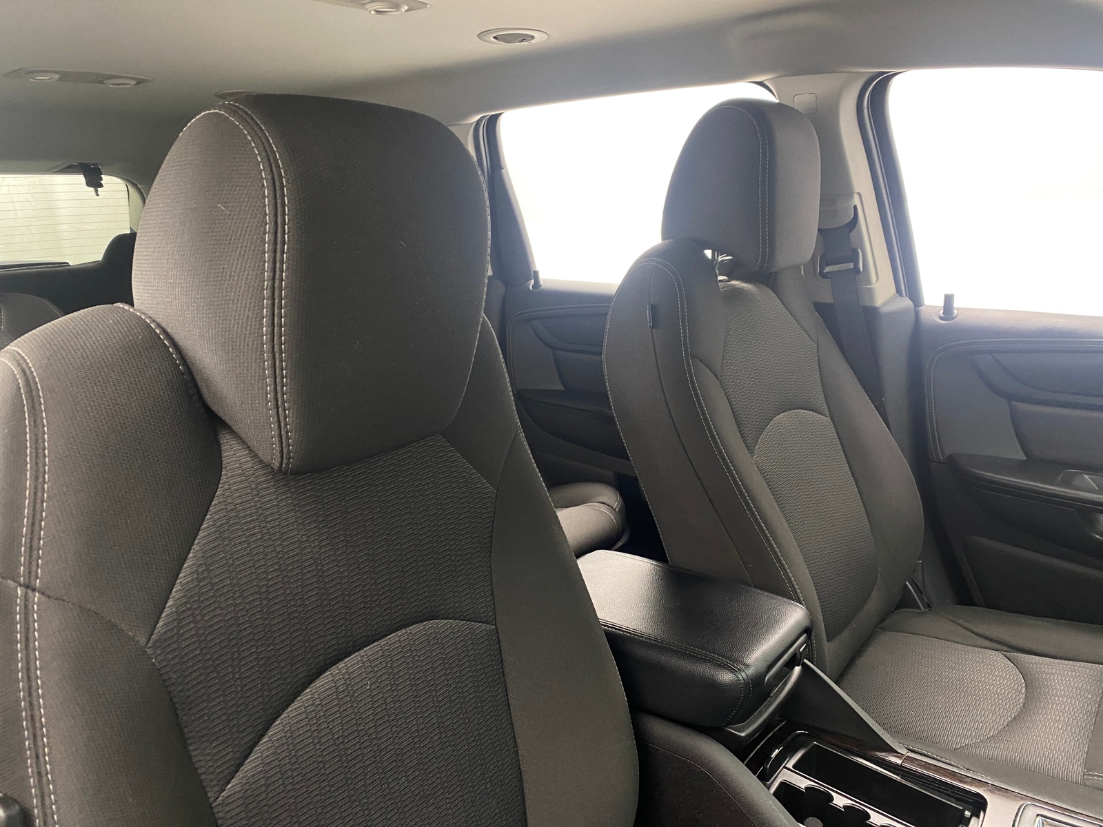 Thumbnail: 2016 Chevrolet Traverse - 2