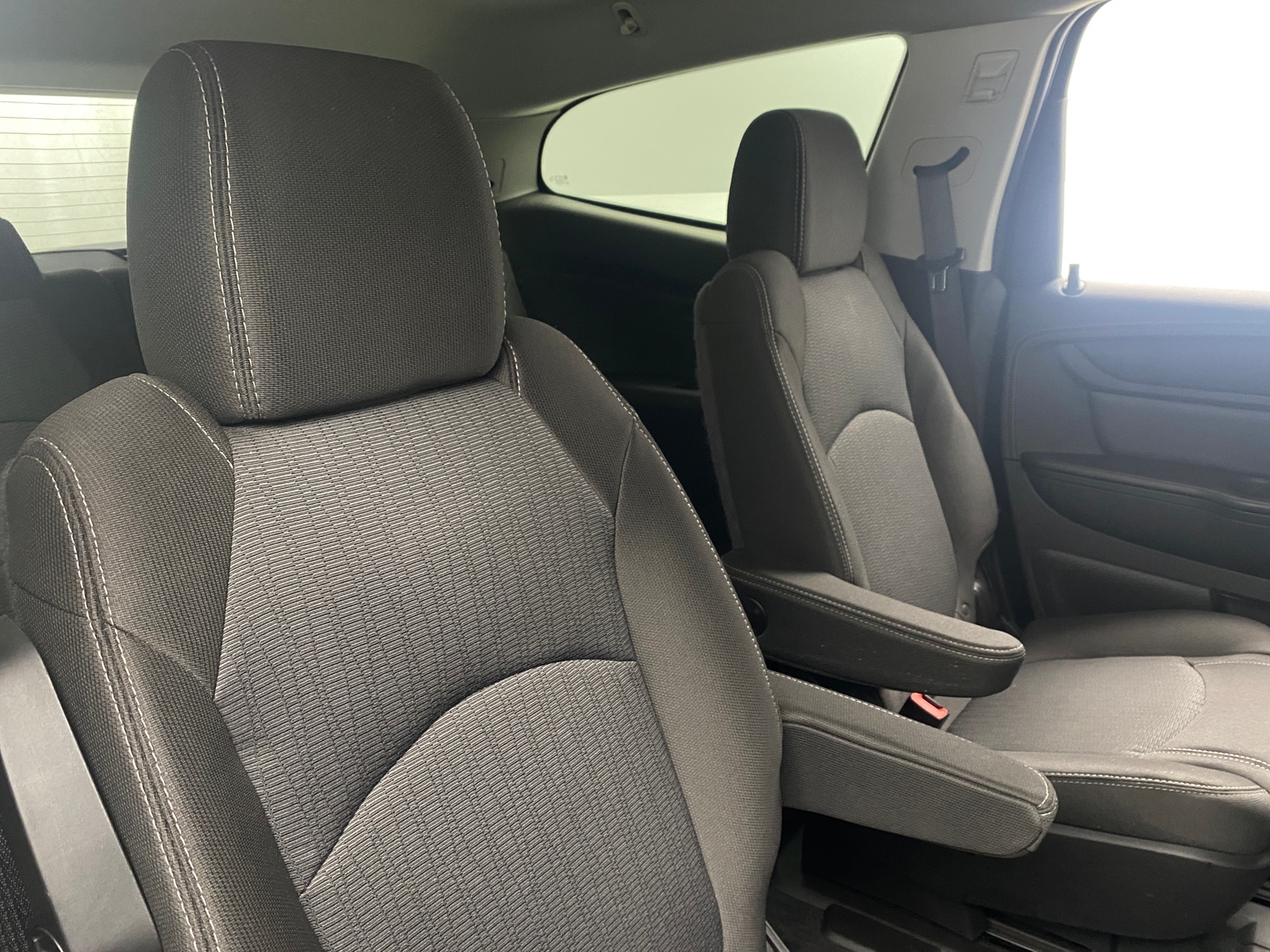 Thumbnail: 2016 Chevrolet Traverse - 6