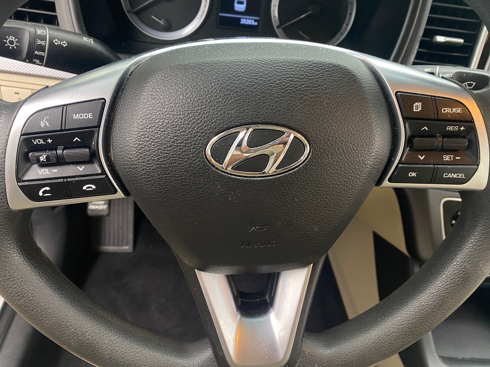 Thumbnail: 2019 Hyundai Sonata - 5