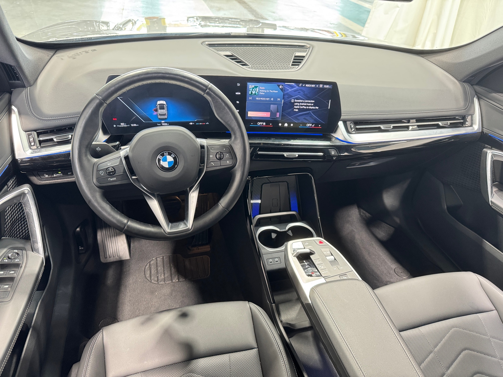 Thumbnail: 2025 BMW X1 - 2