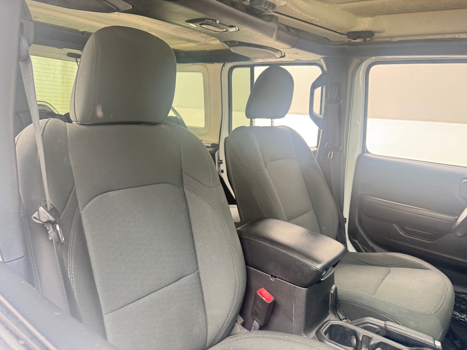 Thumbnail: 2019 Jeep Wrangler - 2