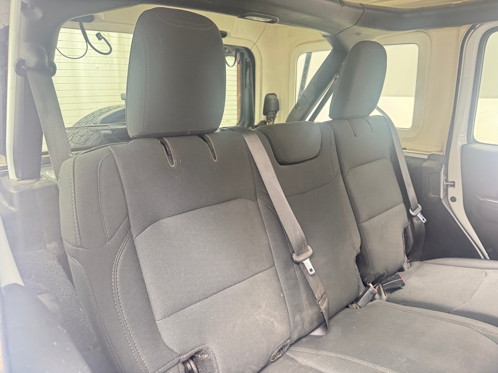 Thumbnail: 2019 Jeep Wrangler - 6