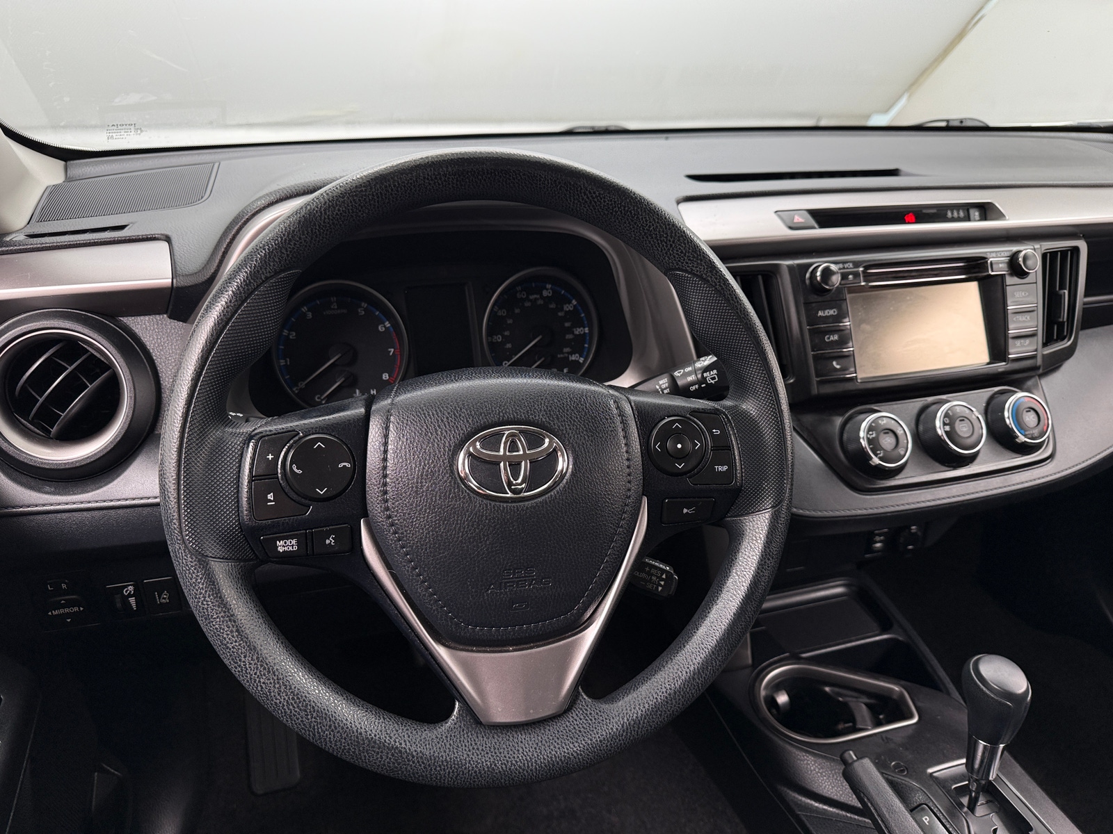 Thumbnail: 2018 Toyota RAV4 - 5